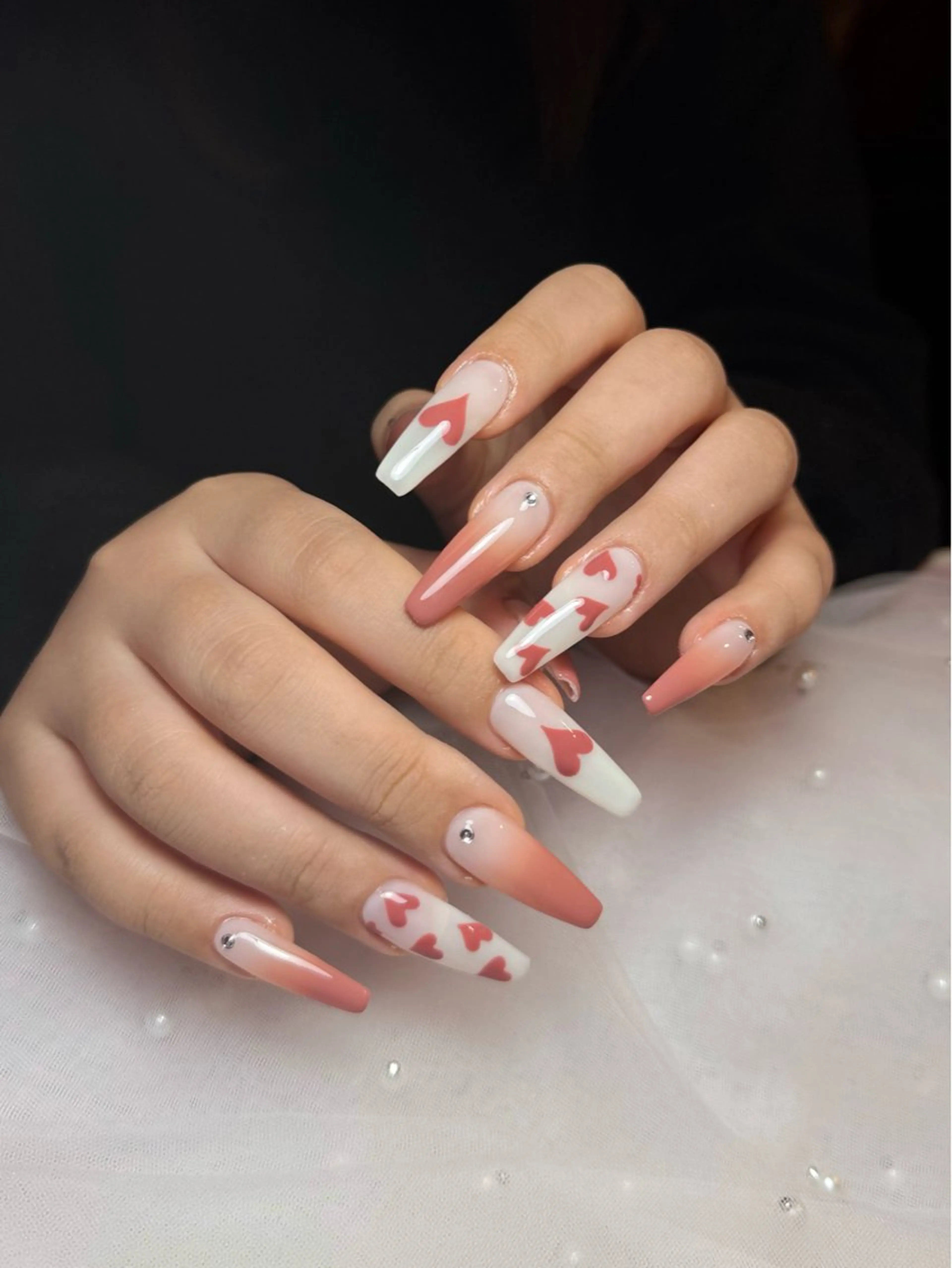 ネイル オーロラネイル チークネイル フットネイル フレンチネイル ジェルネイル Nichi Nailsのネイルデザイン