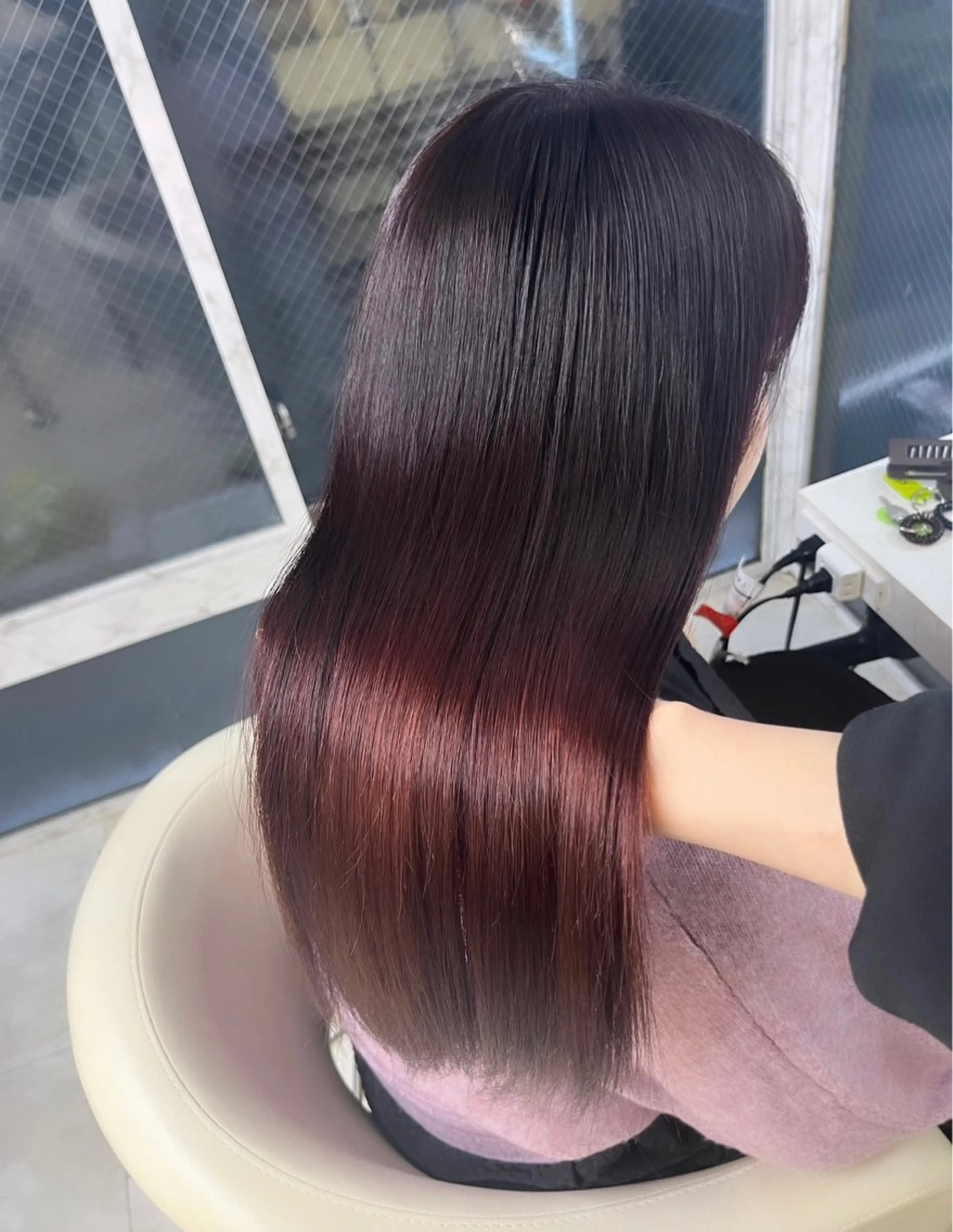 ロング カラー momo /レイヤー/暖色のヘアスタイル