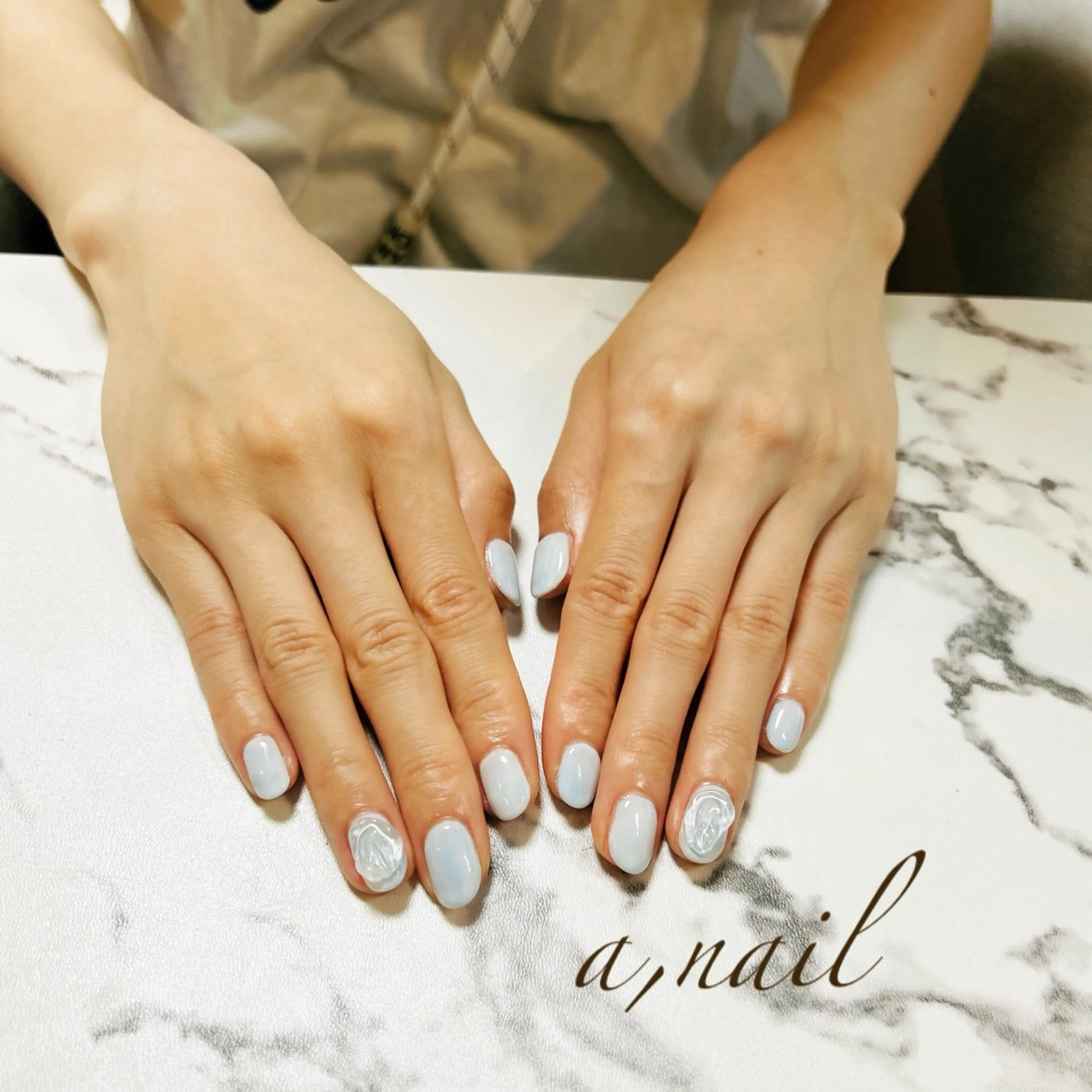 ネイル キラキラネイル ニュアンスネイル オフィスネイル ぷっくりネイル シンプルネイル ネイルサロン エーネイルのネイルデザイン