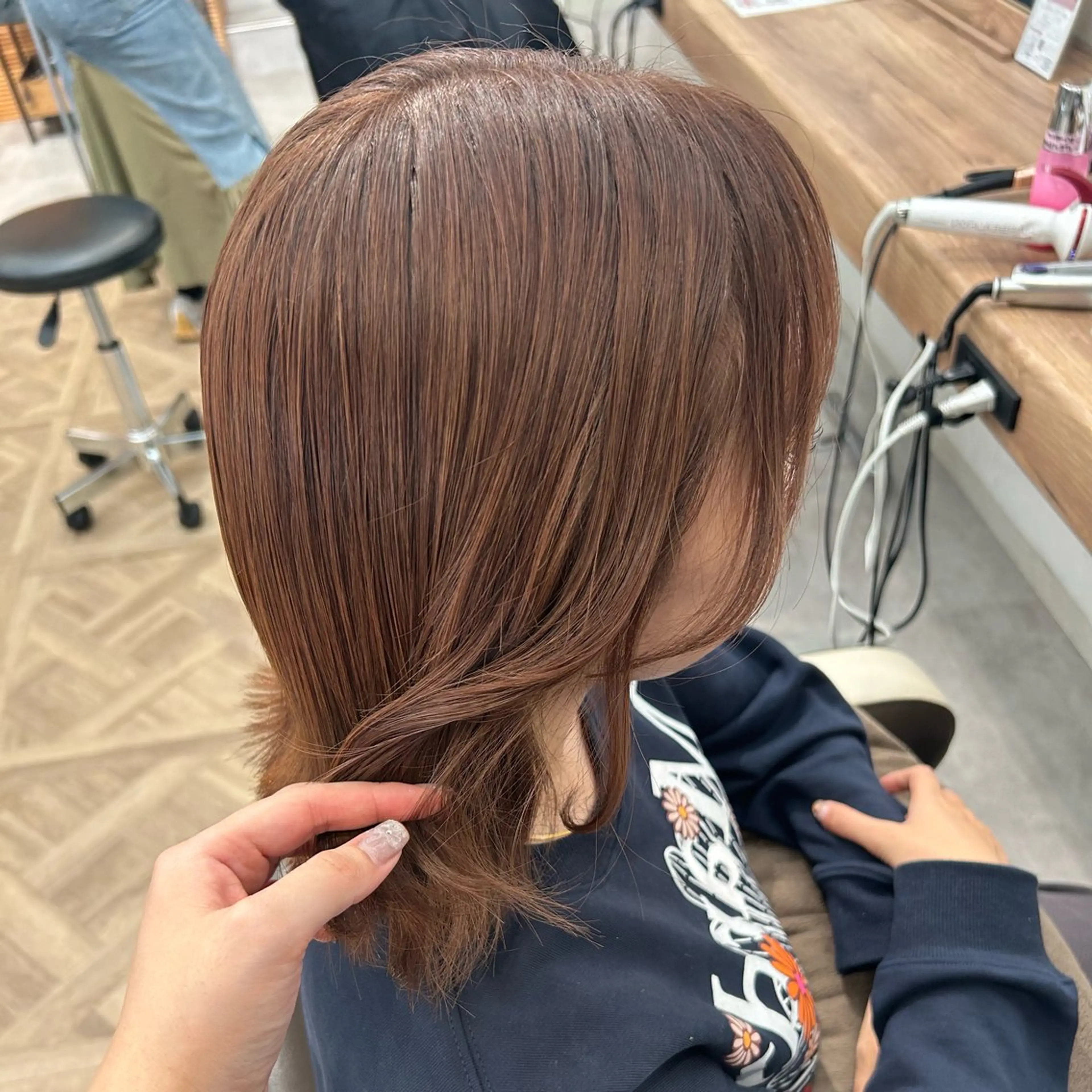 カラー ベージュカラー オレンジ オレンジベージュ ヘアカラー 渡邊 玲来のヘアスタイル