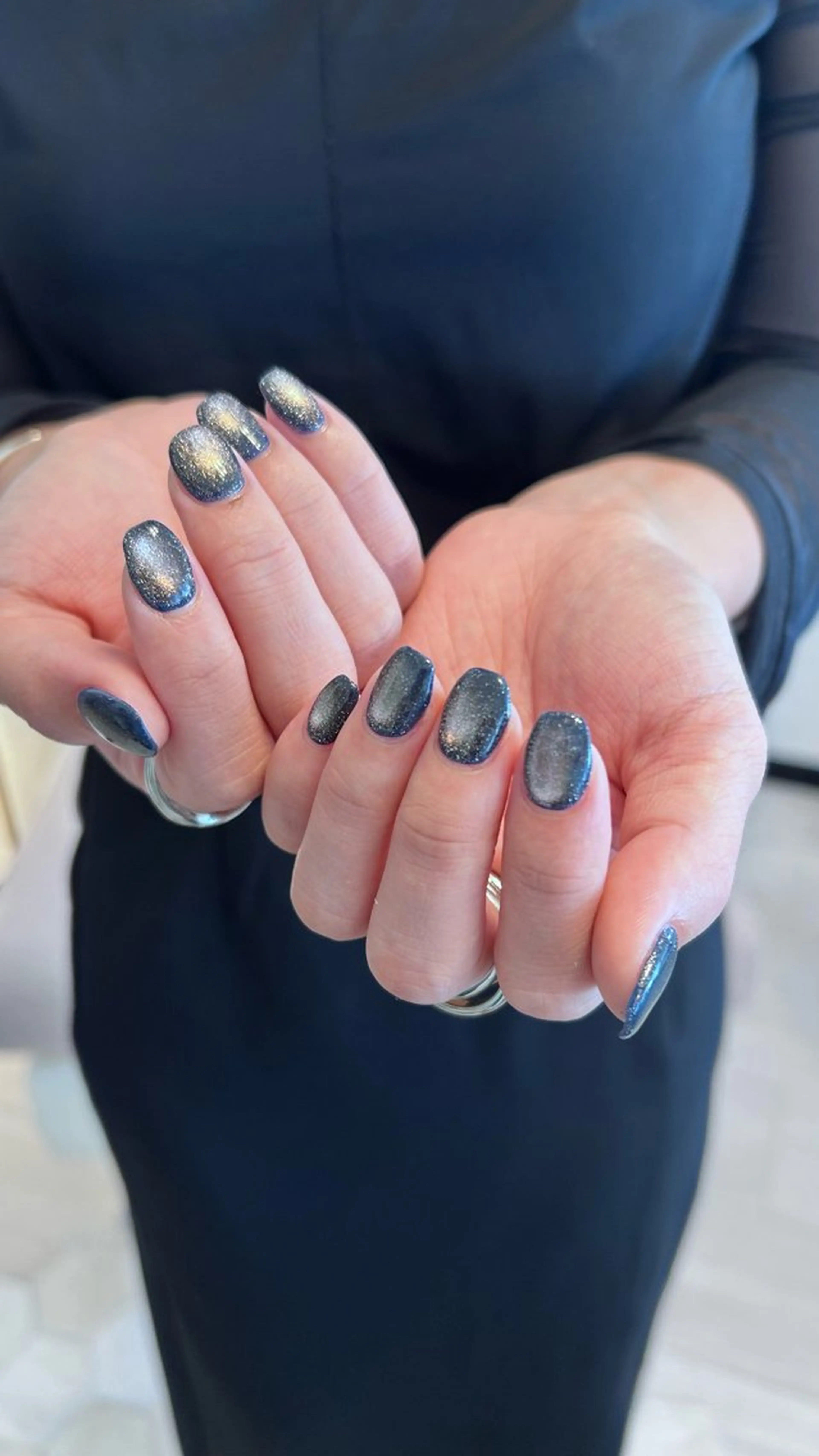 ネイル マグネットネイル Atelier Ariのネイルデザイン