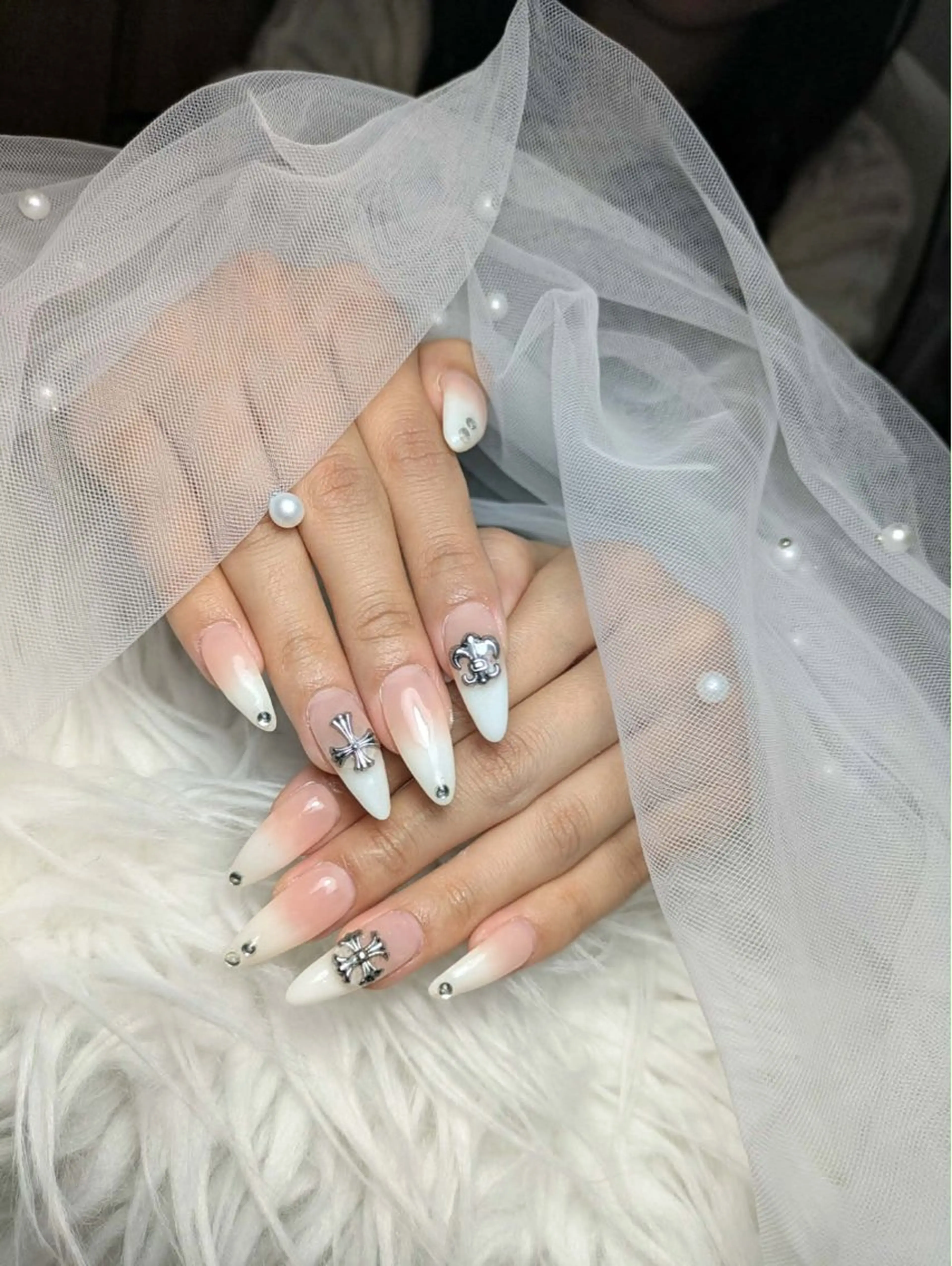 ネイル Queen Nail 柏店　クイーンネイルのネイルデザイン