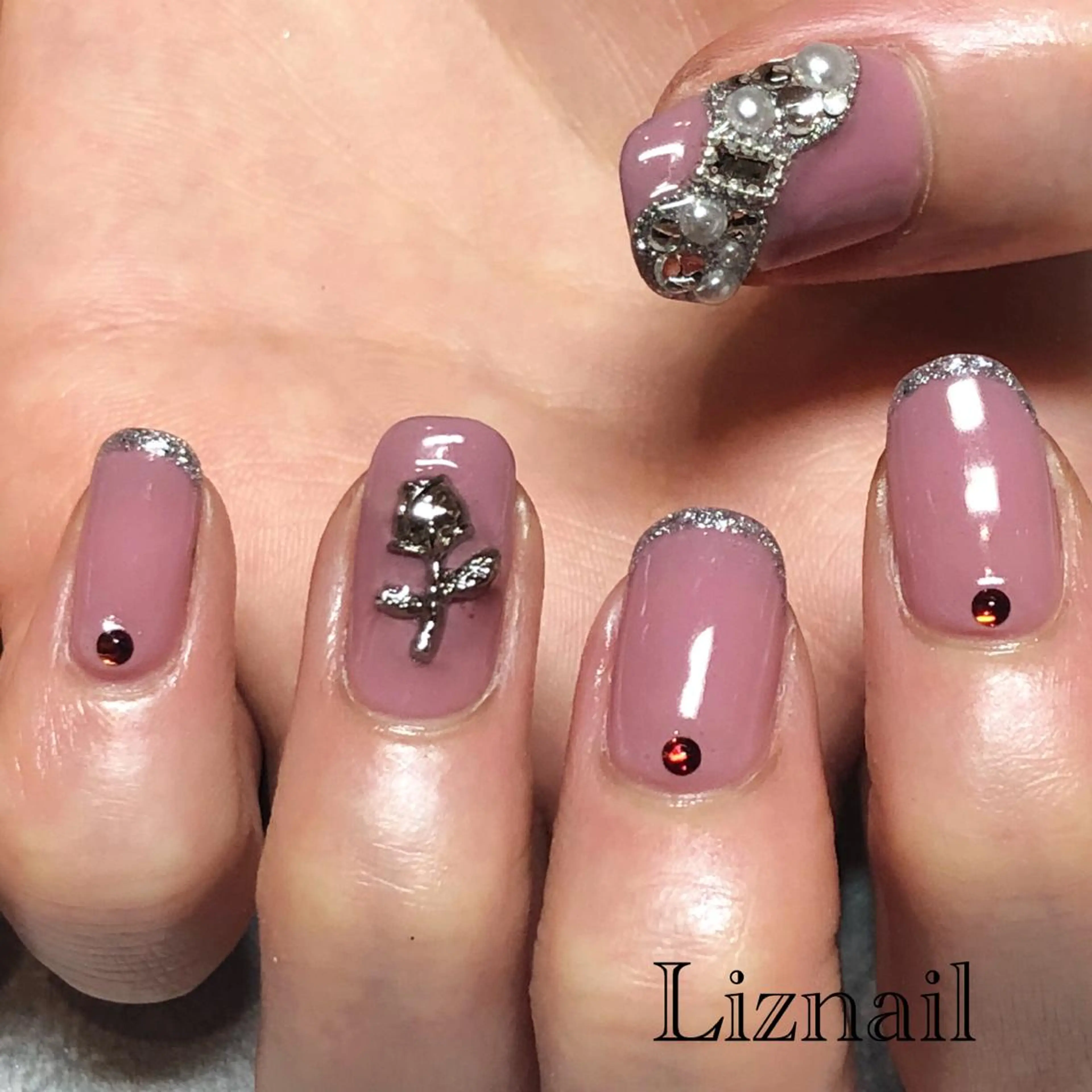 ネイル Rawr / saoriのネイルデザイン