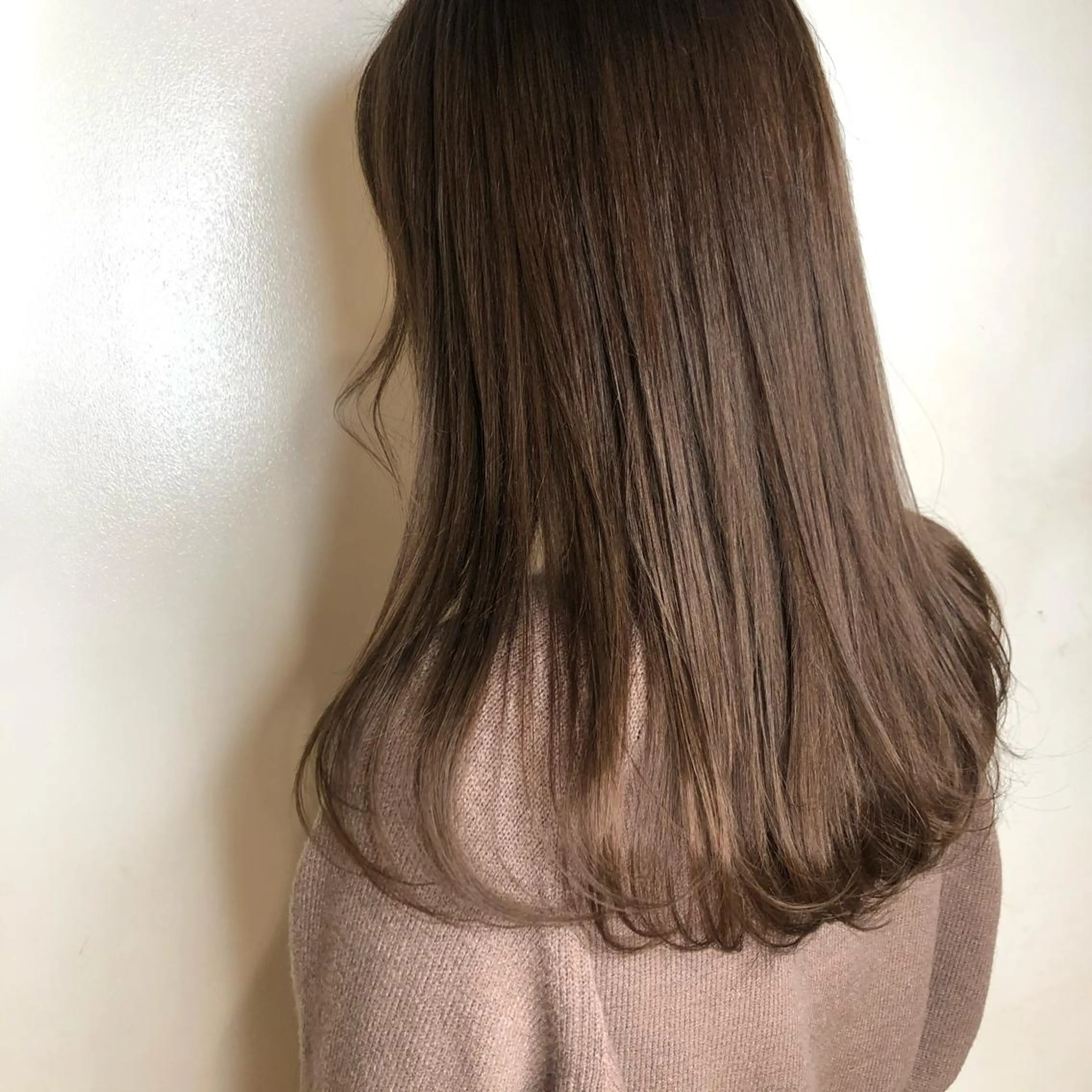 セミロング カラー ヘアアレンジ マツエク・マツパ ベージュカラー カット ヘアカラー トリートメント 透明感カラー🫧ヘア セット🫧松本菜月の眉毛・アイブロウイメージ