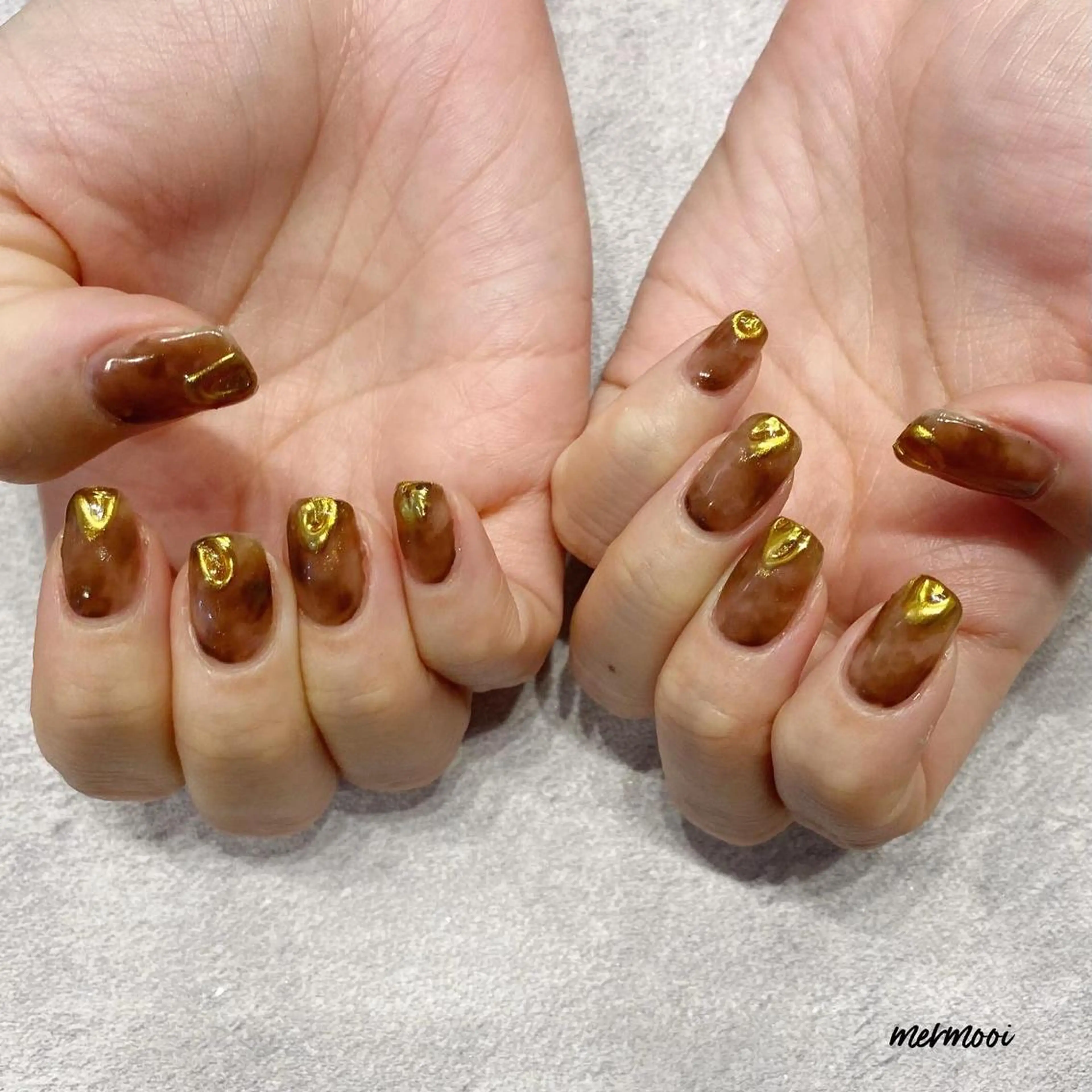 ネイル ブラウン クリアネイル 大理石ネイル(マーブル) ミラーネイル ニュアンスネイル ハンドネイル melumooi nailのネイルデザイン