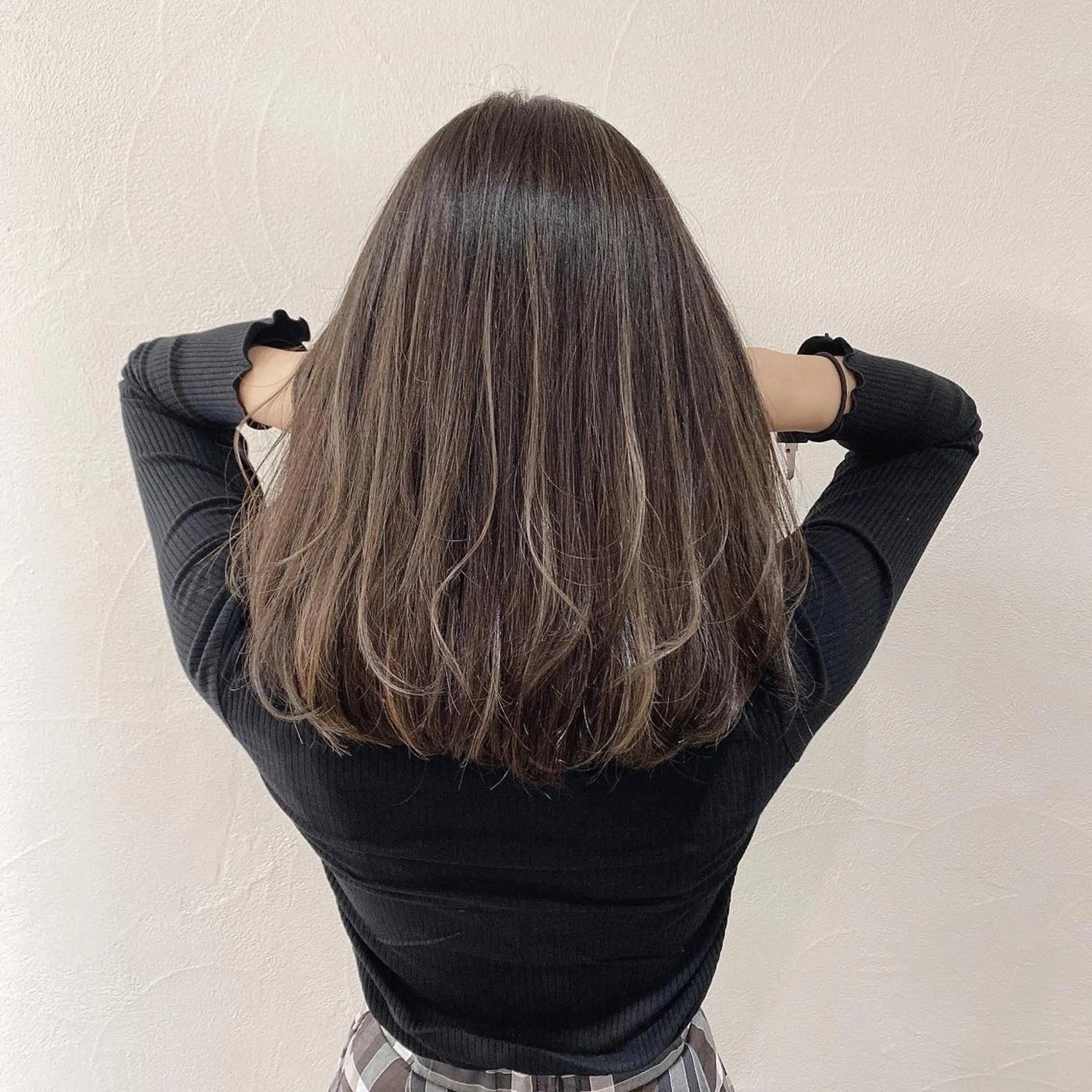 セミロング カラー カット ヘアカラー トリートメント ハイライト／髪質改善 裕樹のヘアスタイル