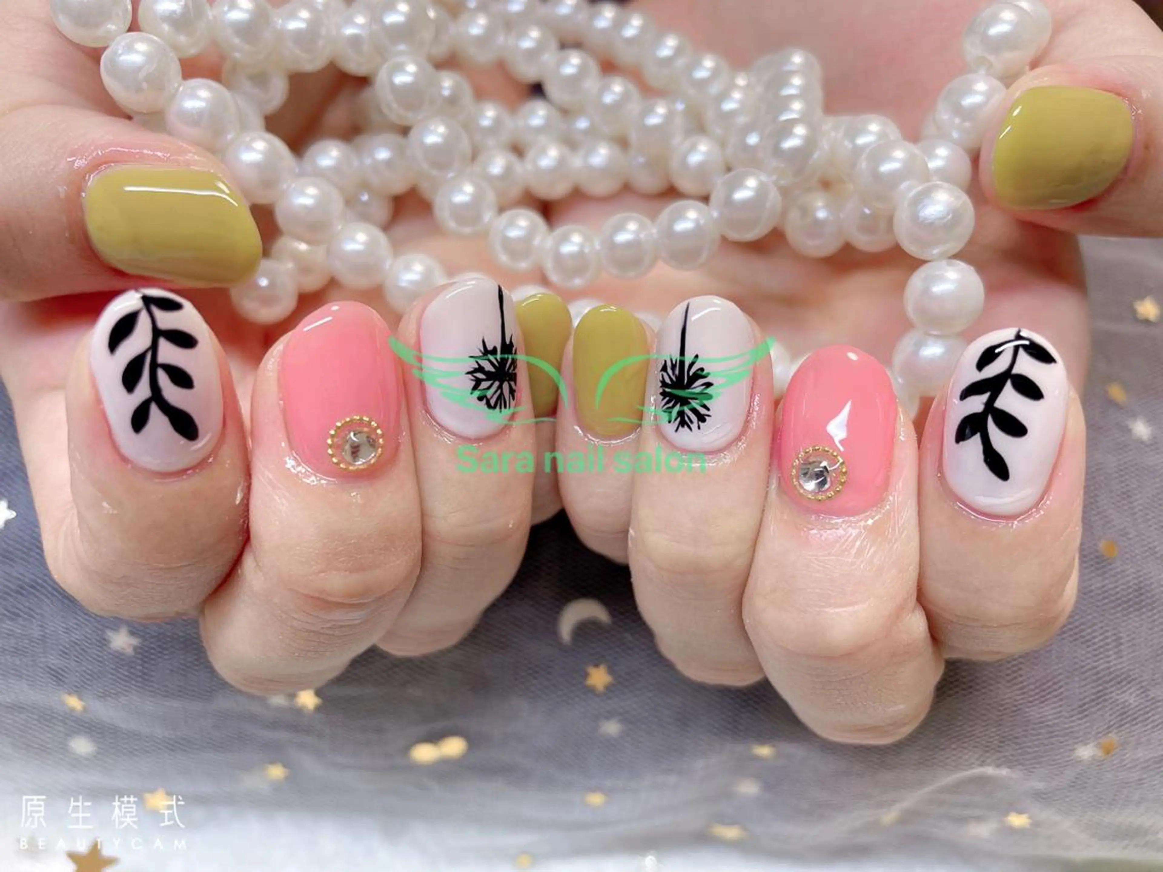 ネイル 小岩 Saraのネイルデザイン