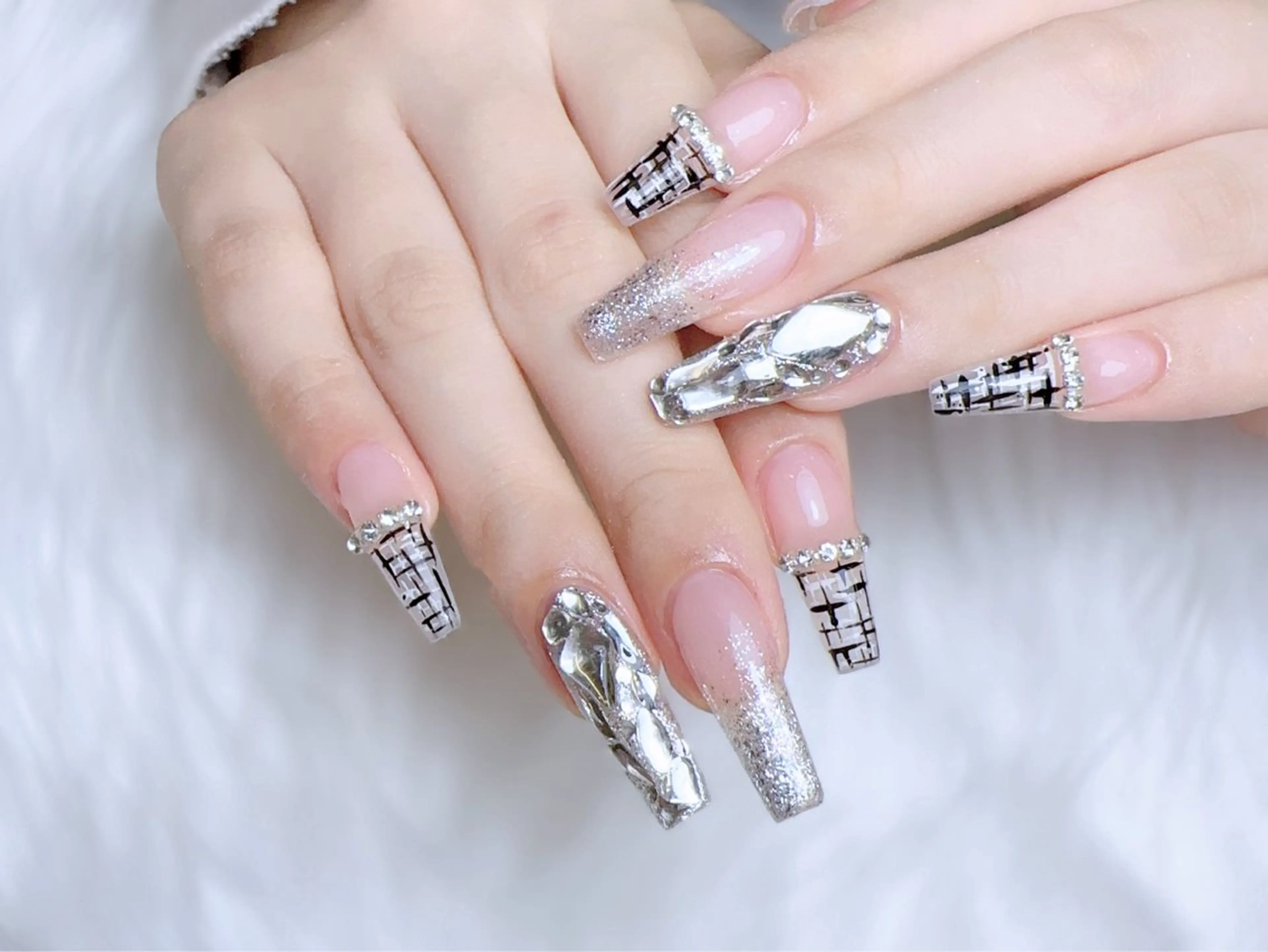 ネイル Ayumi nails川崎店のネイルデザイン