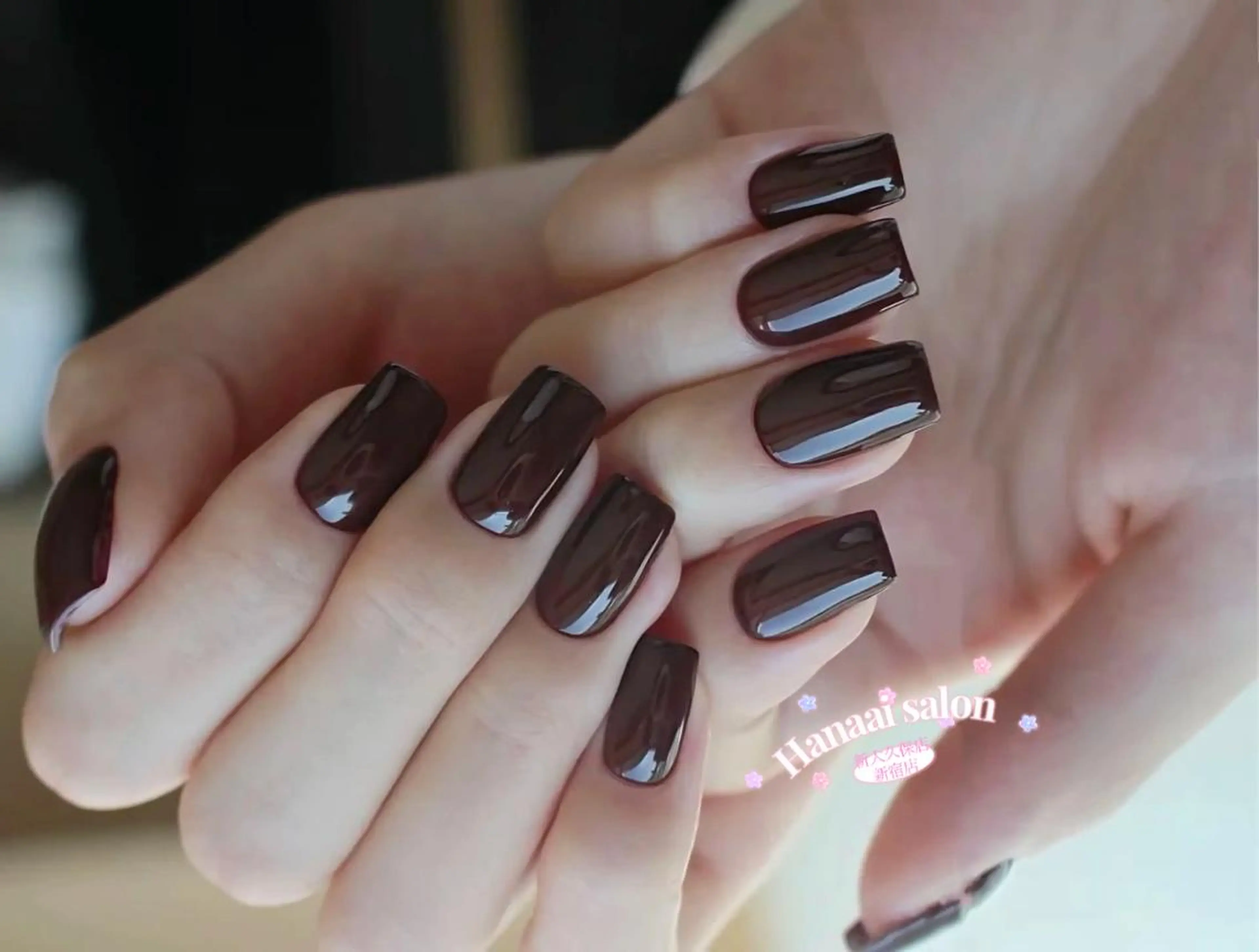 ネイル アートネイル フラッシュネイル フットネイル ジェルネイル グラデーション Hanaai Salonスニタのネイルデザイン