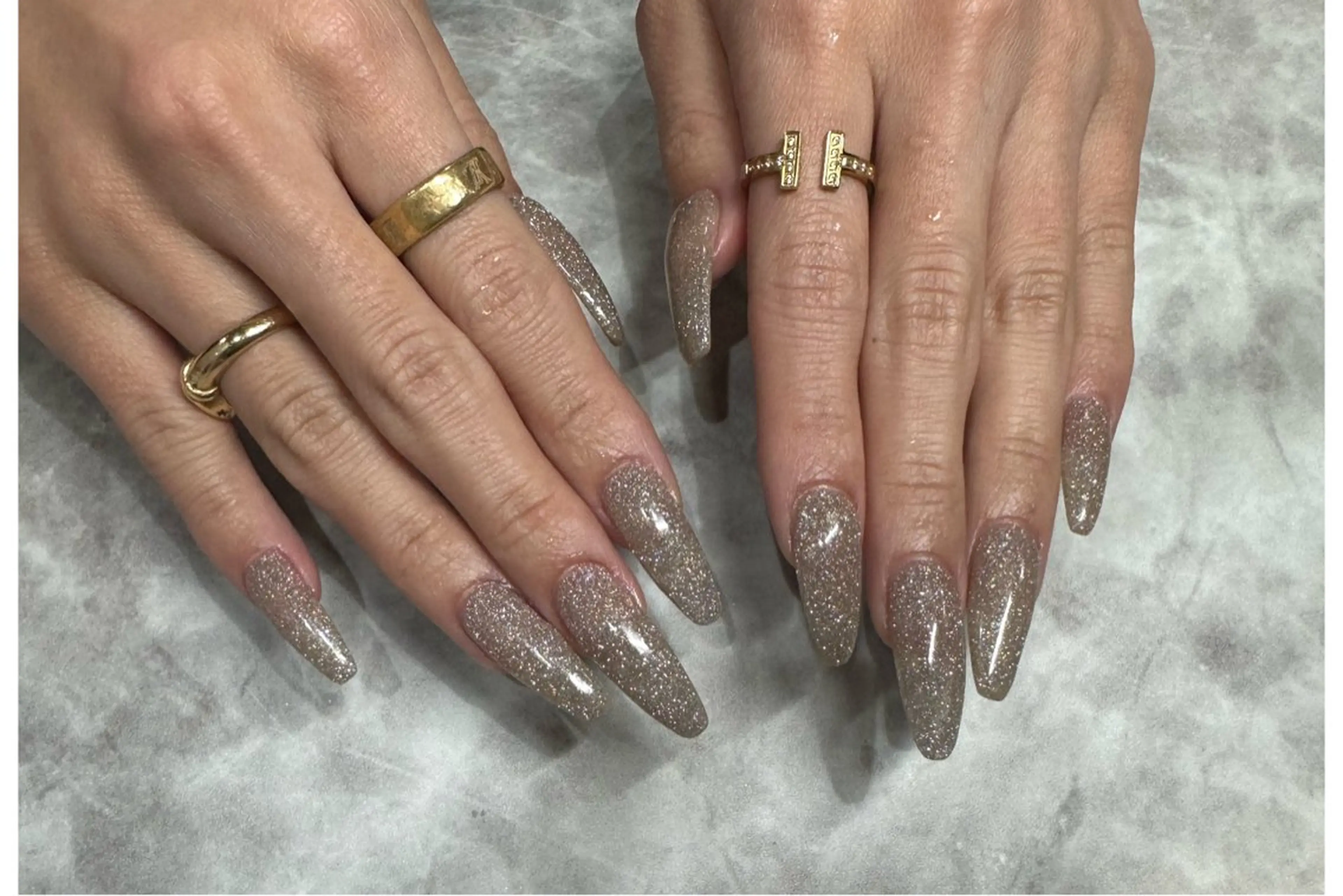 【長さ出し】長さ出し+ワンカラー・カラグラ・ラメグラ¥8000の写真