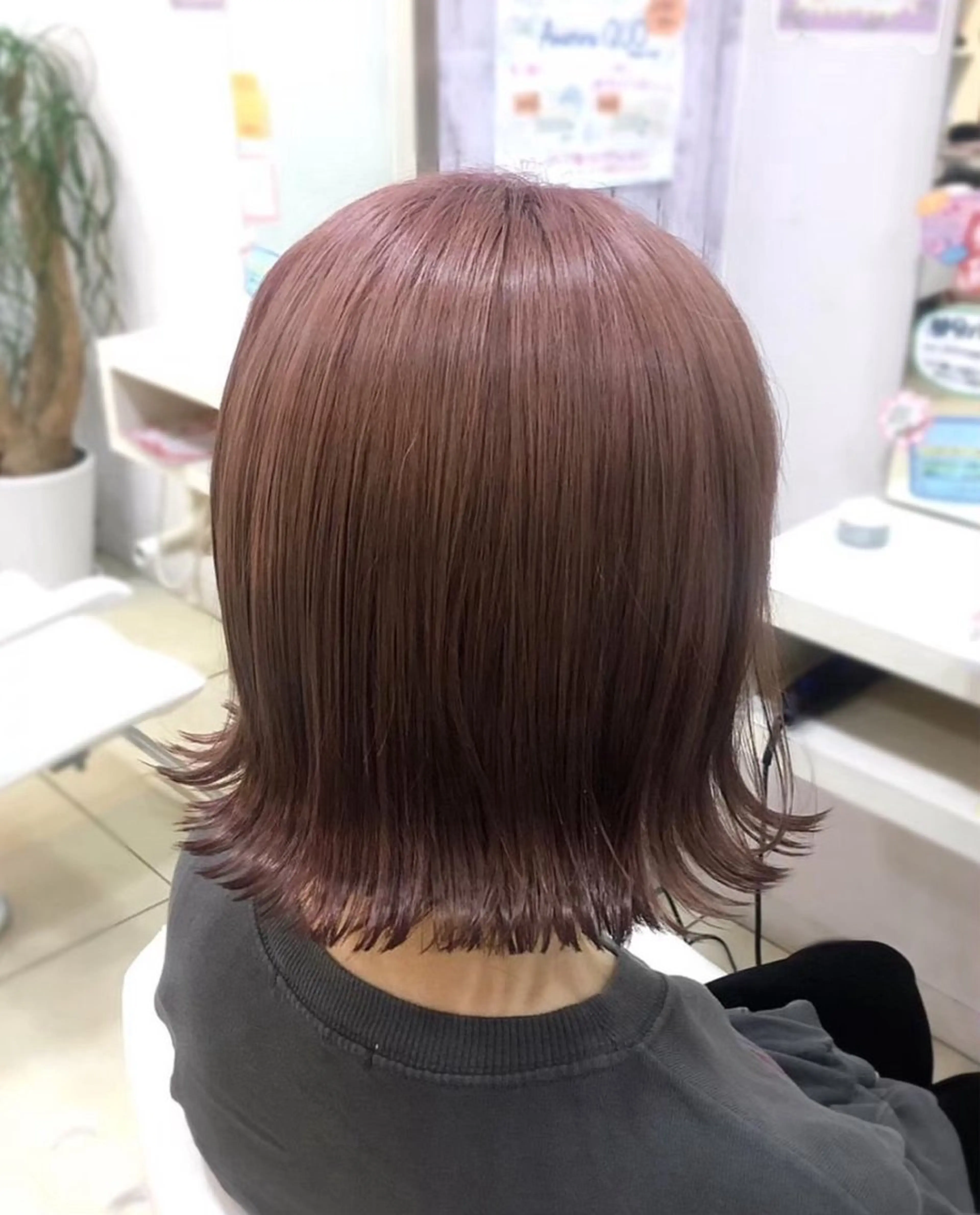 ミディアム [髪質改善カラー] 佐藤唯花🦋のヘアスタイル