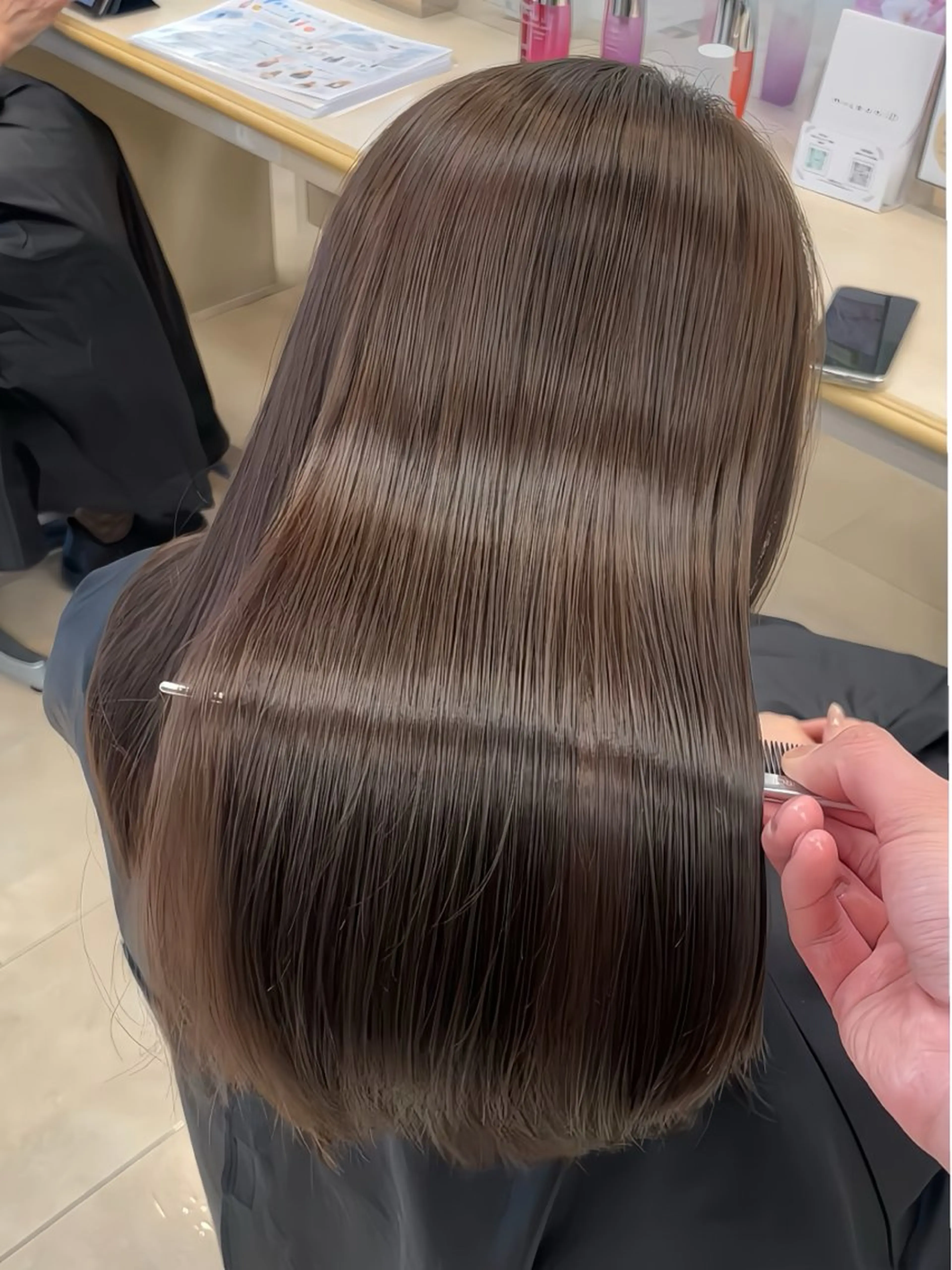 ロング シャドウパーマ／骨格 矯正カット　トモキのヘアスタイル