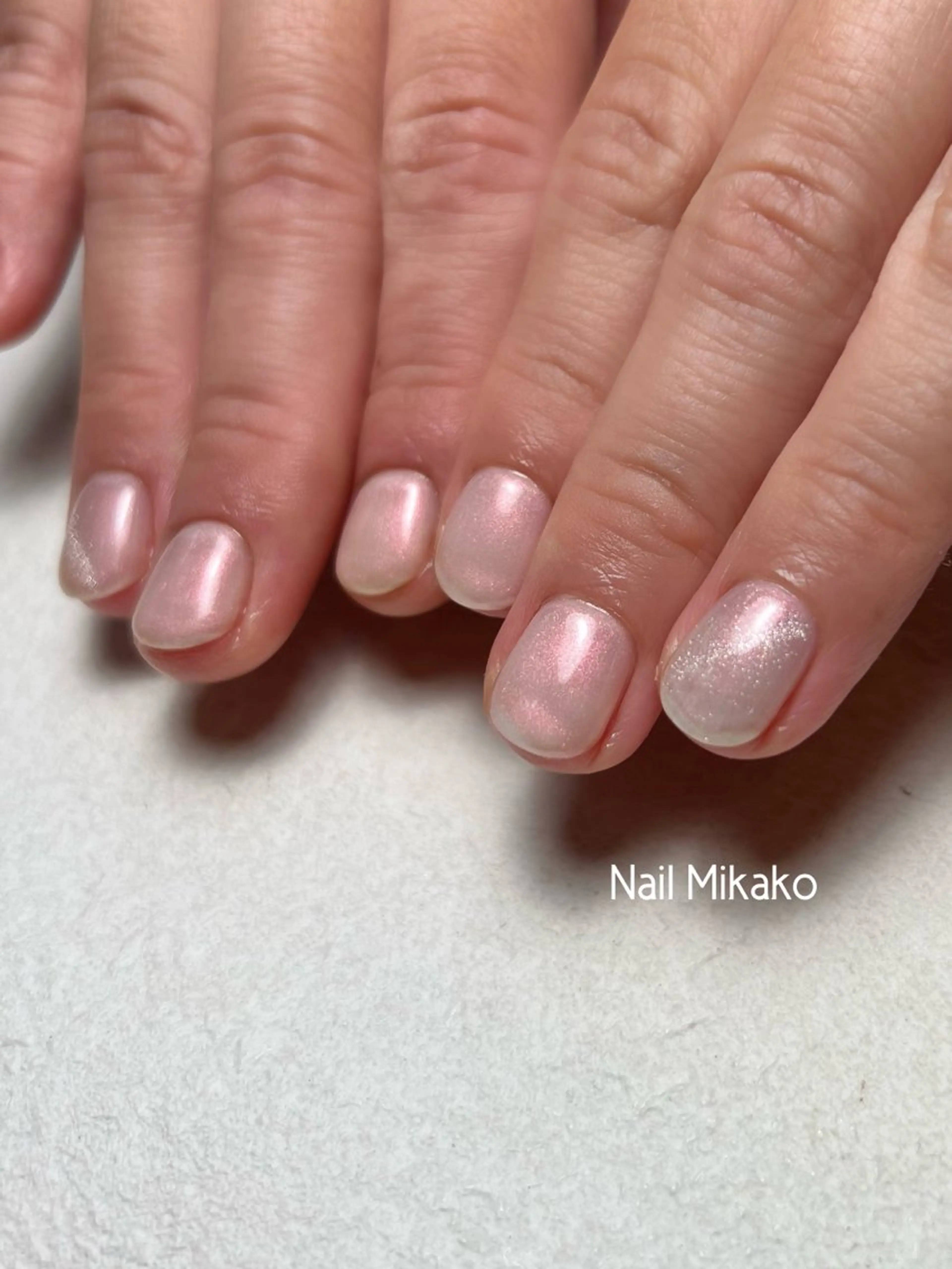 ネイル マグネットネイル ニュアンスネイル シンプルネイル ブライダルネイル Nail Mikakoのネイルデザイン