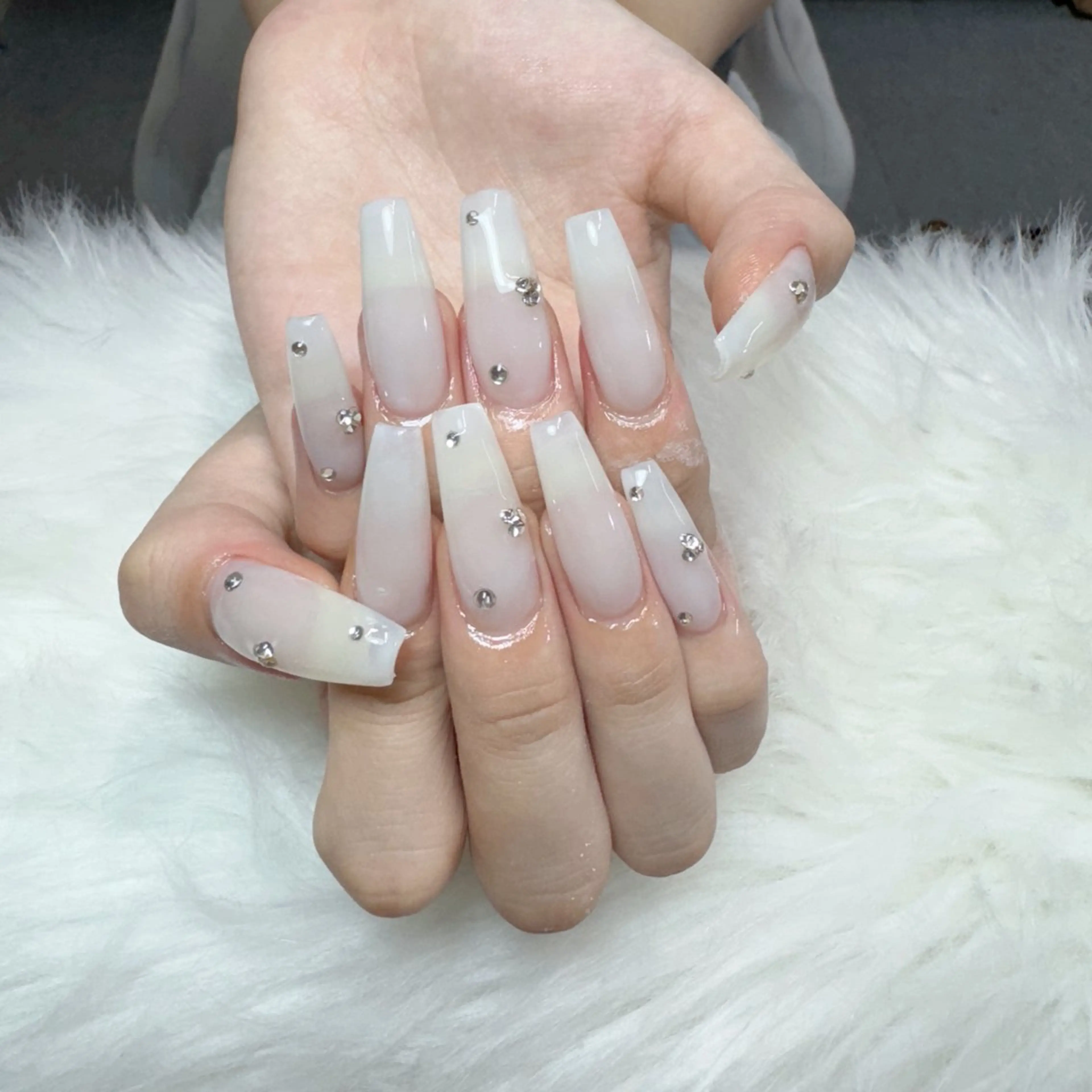 ネイル ハンドネイル 🎀nana🫧 ワンホンネイル🎀のネイルデザイン