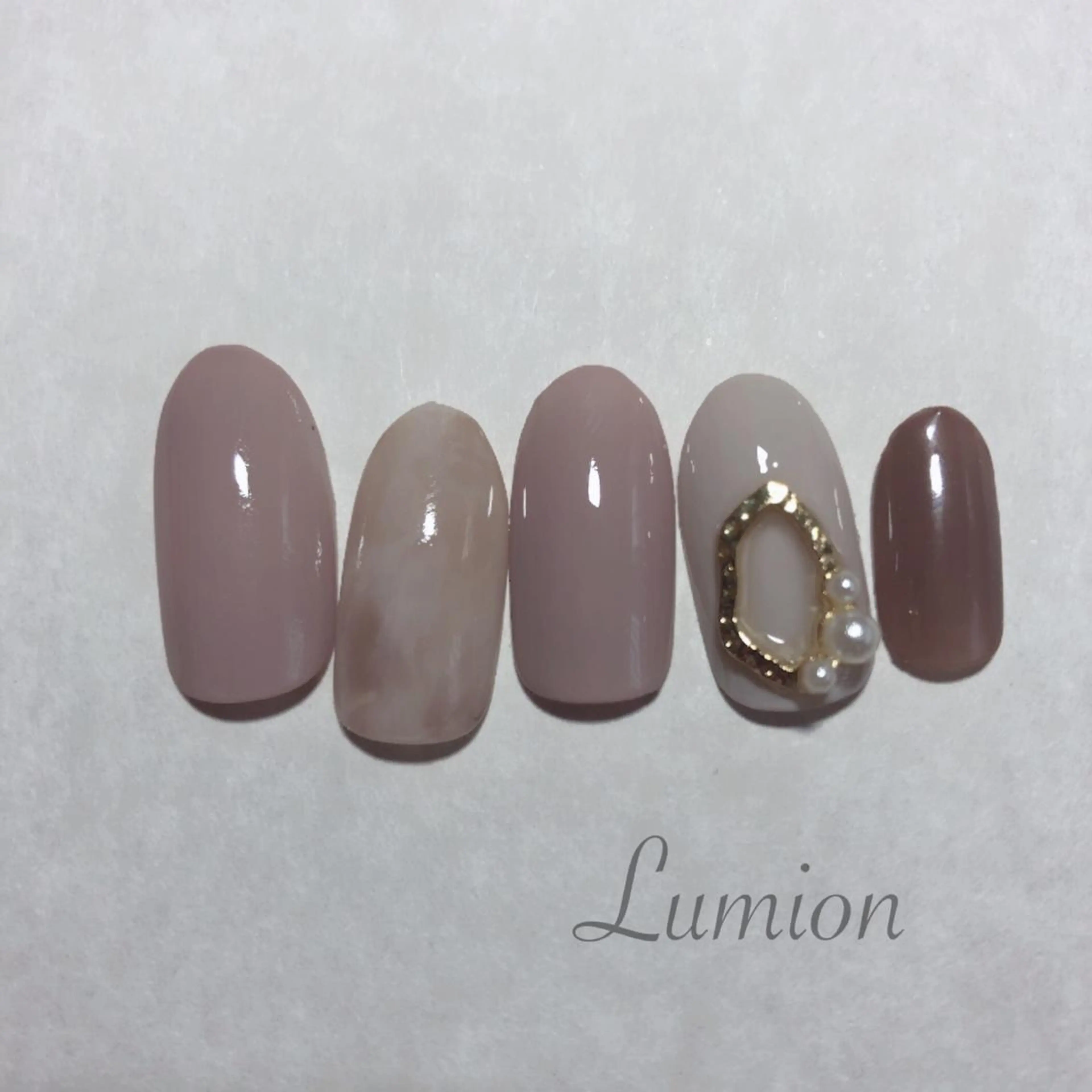 ネイル ハンドネイル nailroom Lumionのネイルデザイン