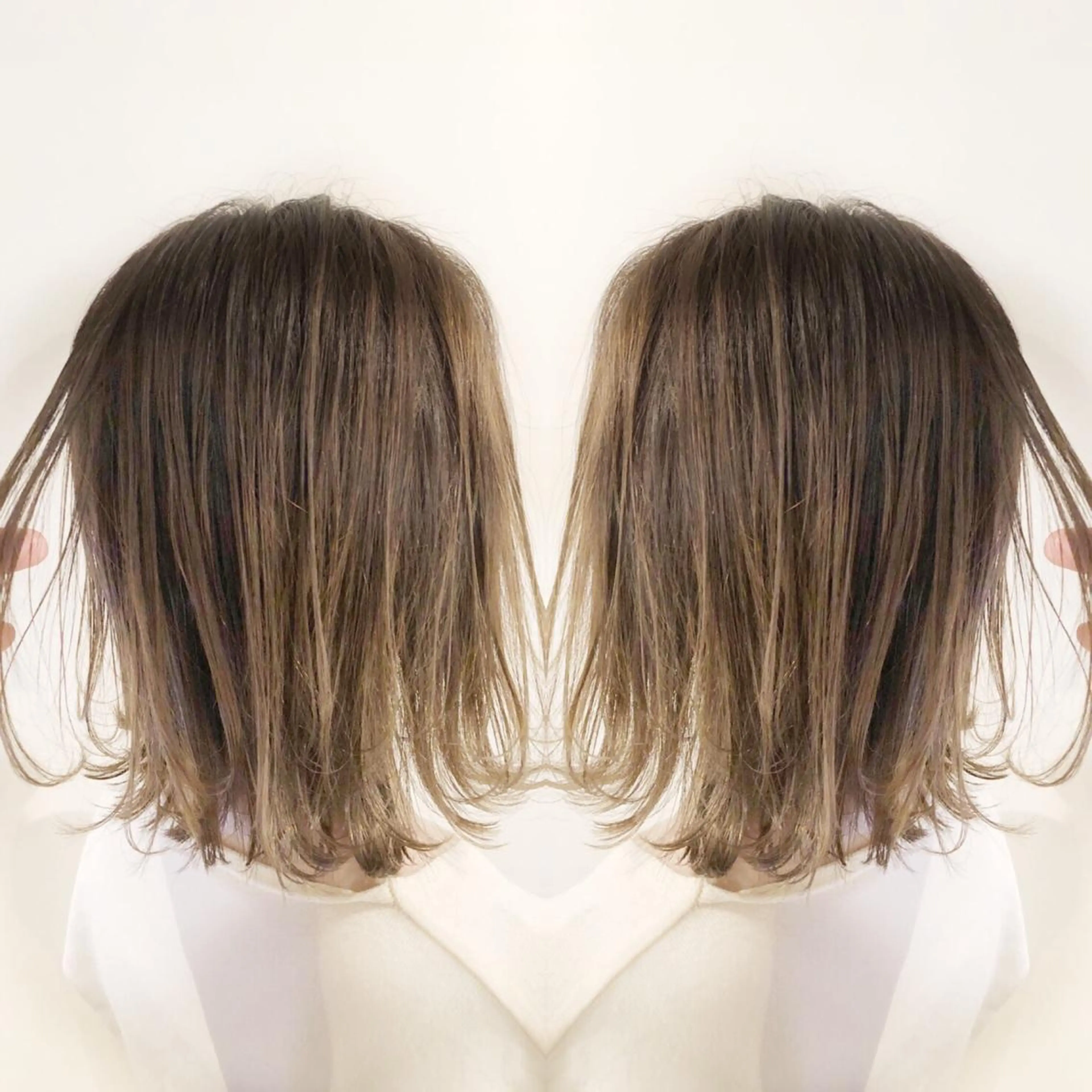 セミロング レイヤーカット ご予約 宜しくお願いします！のヘアスタイル