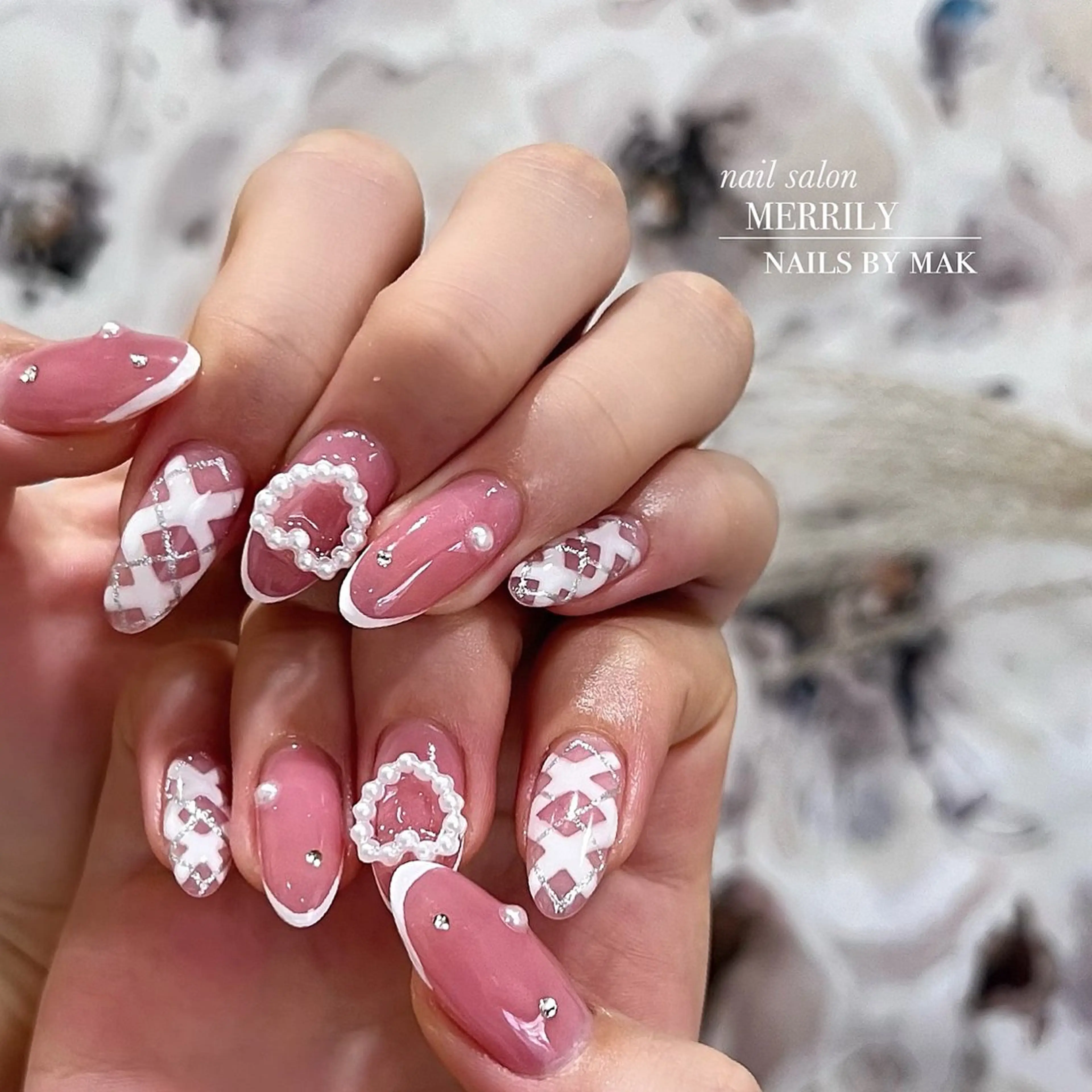 ネイル ガーリー ハンドネイル salon de Chéli所属・salon de Cheliのネイルデザイン