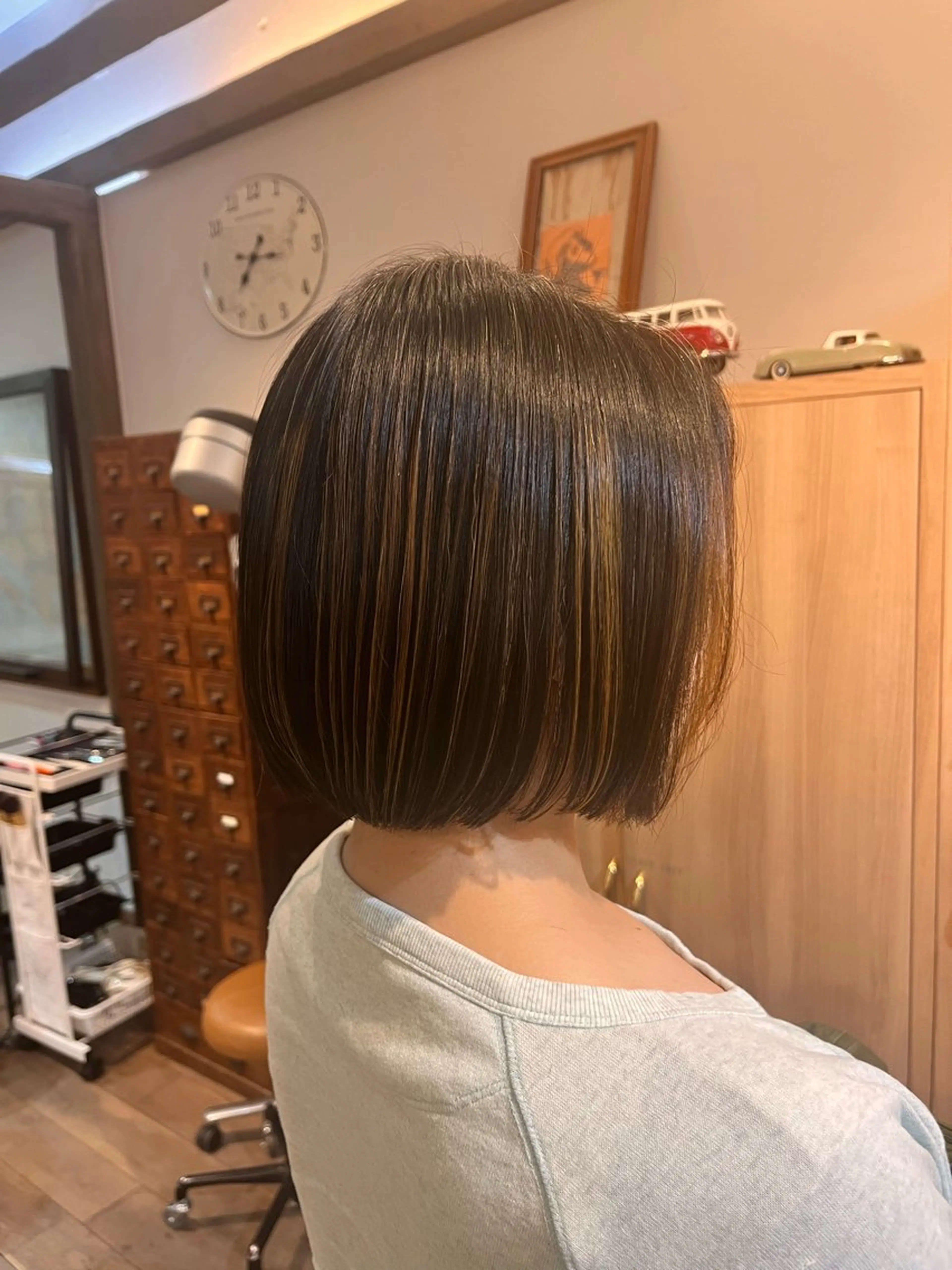 ショート 前下がりボブ ボブ カット 臺 佳連のヘアスタイル