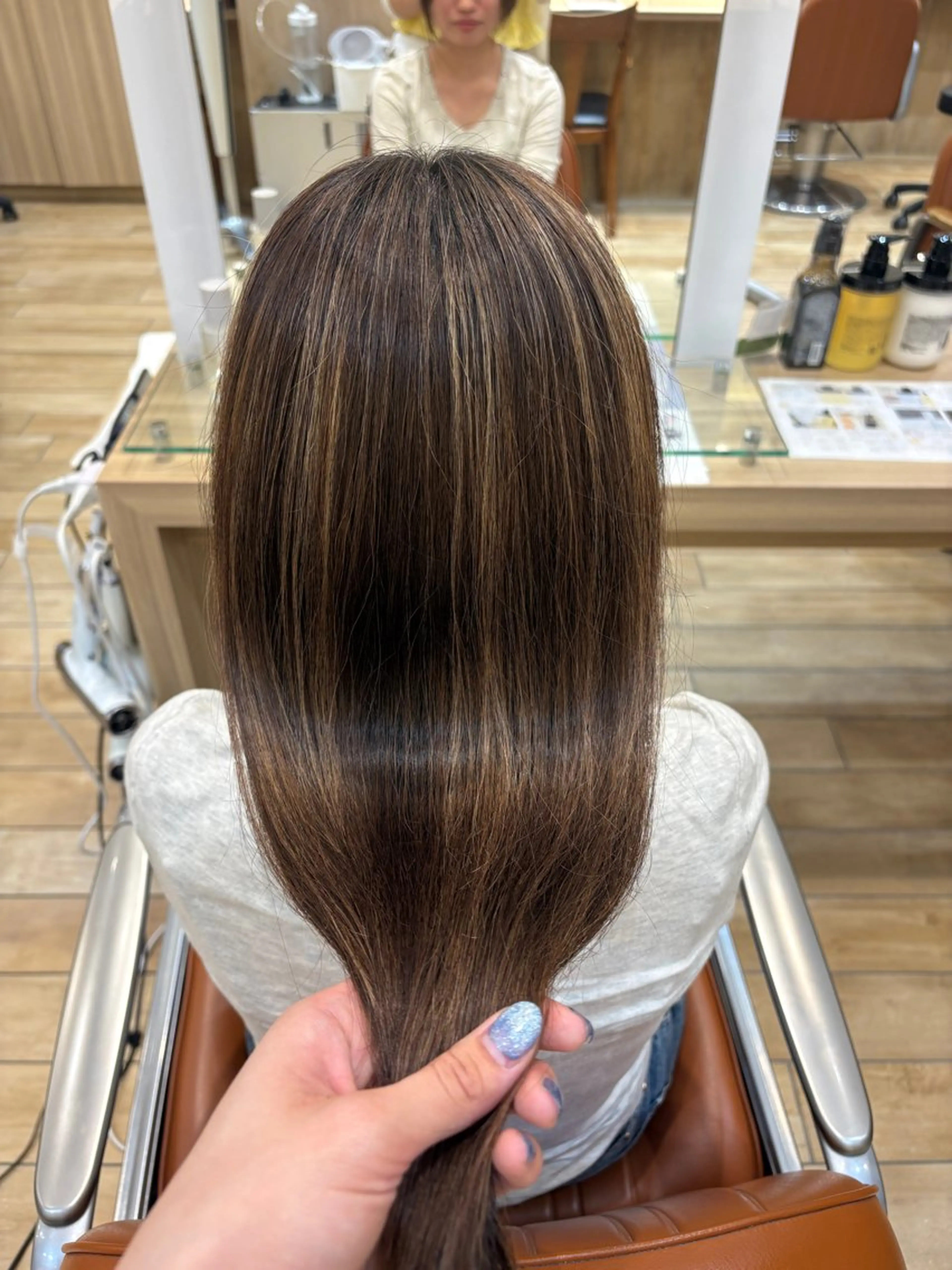 ロング トリートメント 長谷 理菜のヘアスタイル