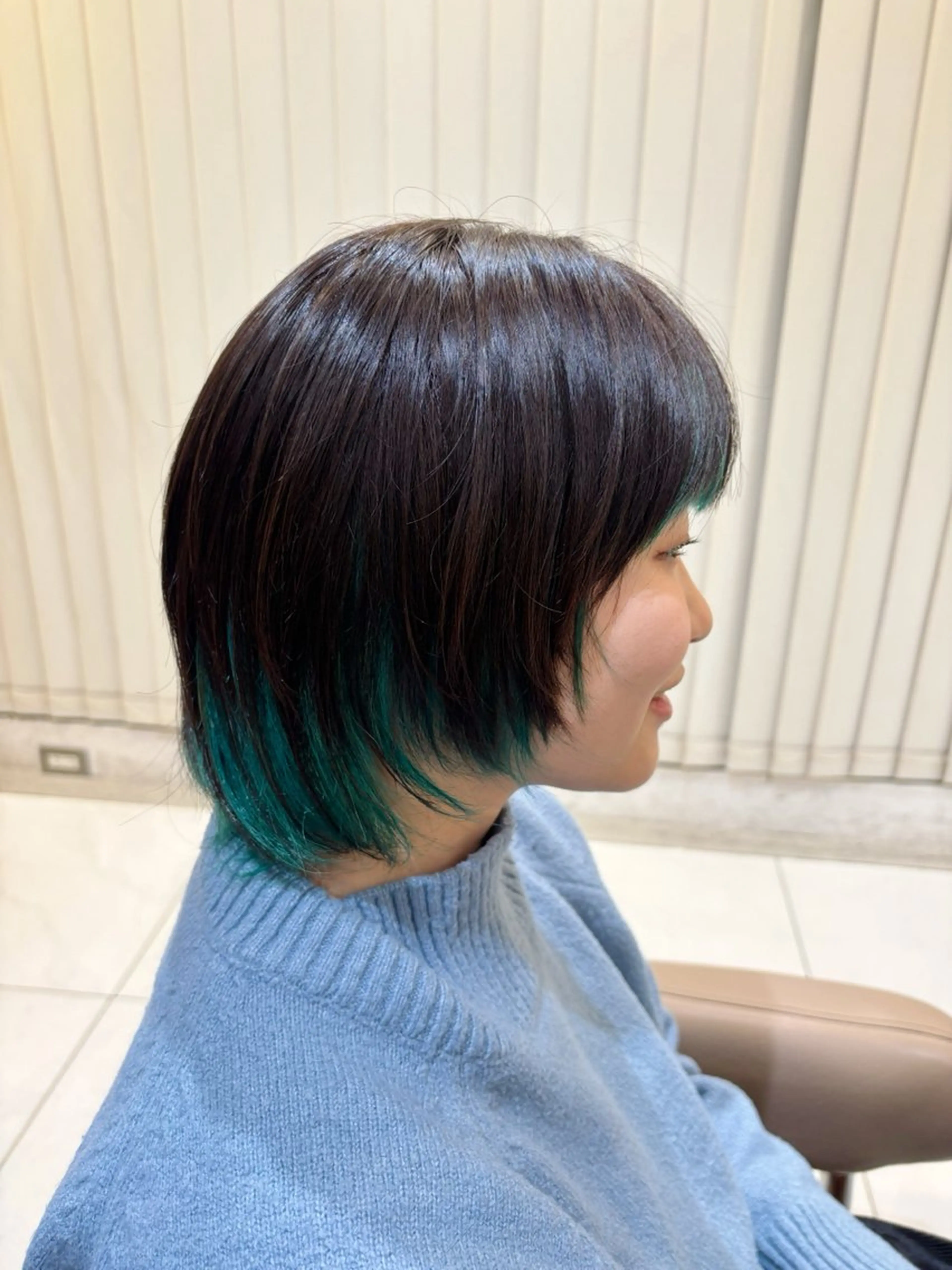 ショート カラー ハイトーンカラー☁️ 西條 楓花のヘアスタイル