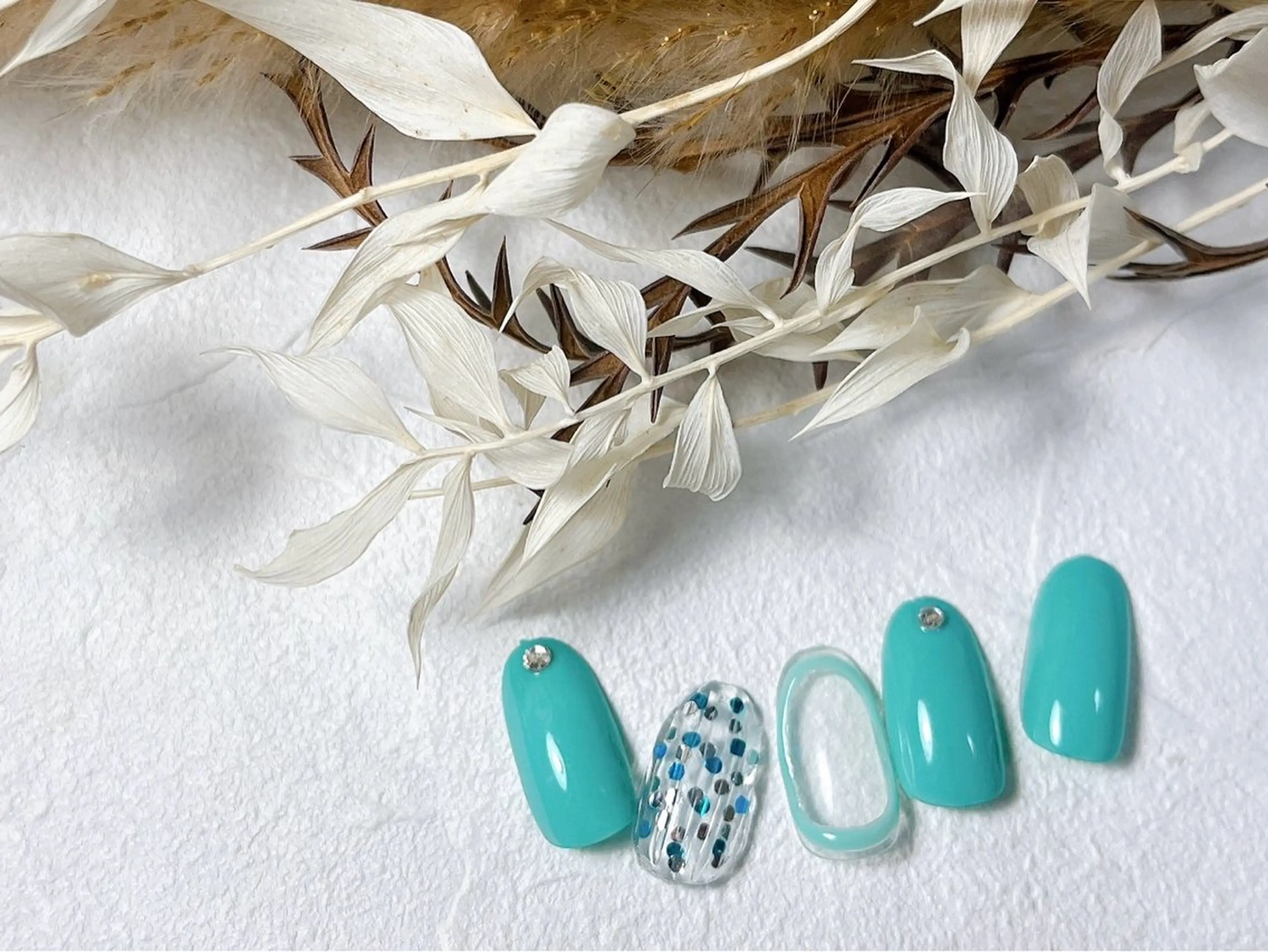 ネイル フットネイル ジェルネイル パラジェル 夏ネイル ハンドネイル kiki nail &brow二子玉川の眉毛・アイブロウイメージ