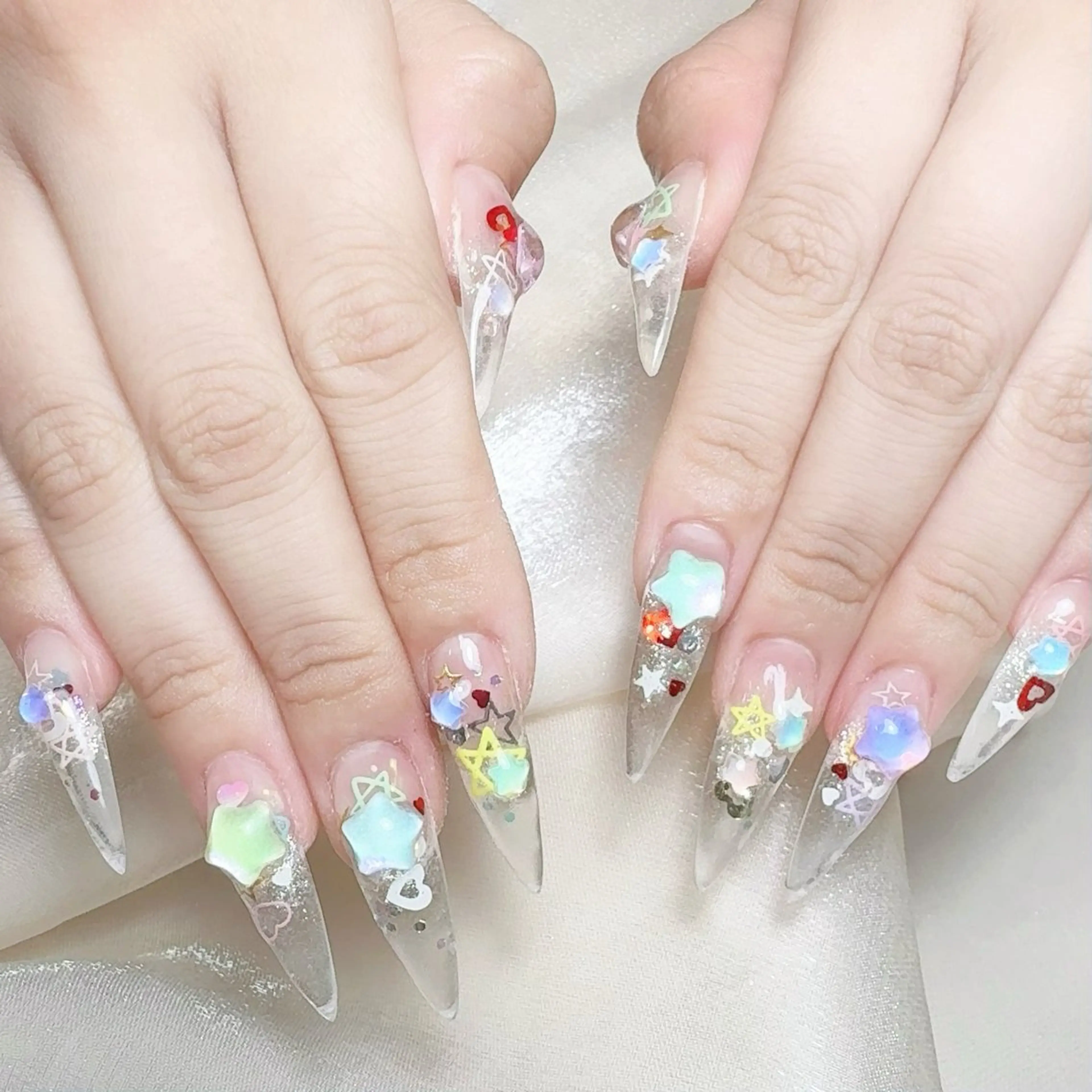 メンズ ネイル メンズ韓国風 アートネイル オーロラネイル ガーリー キラキラネイル ハンドネイル Nail salon 木にいるのネイルデザイン