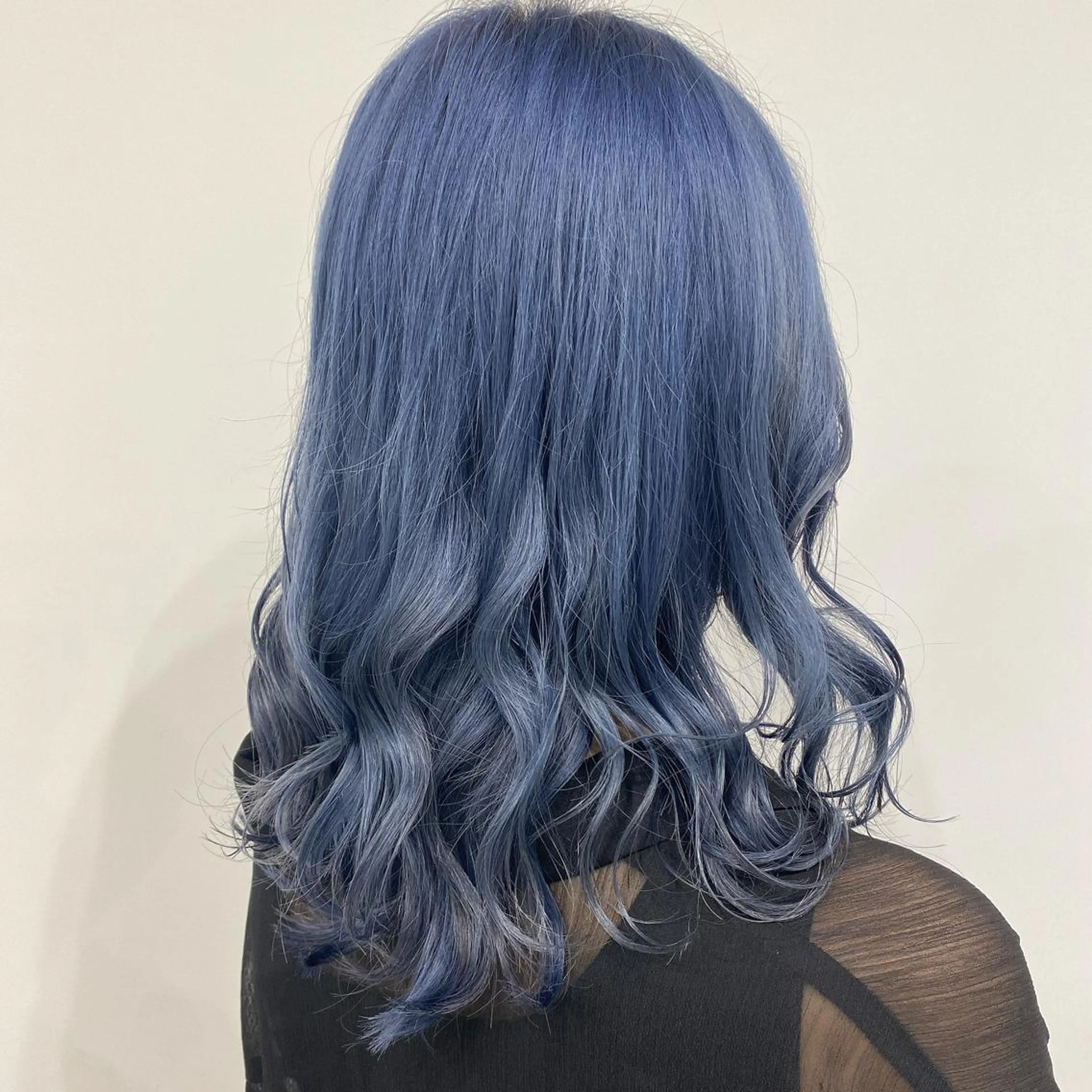 カラー 肥後 有紗のヘアスタイル