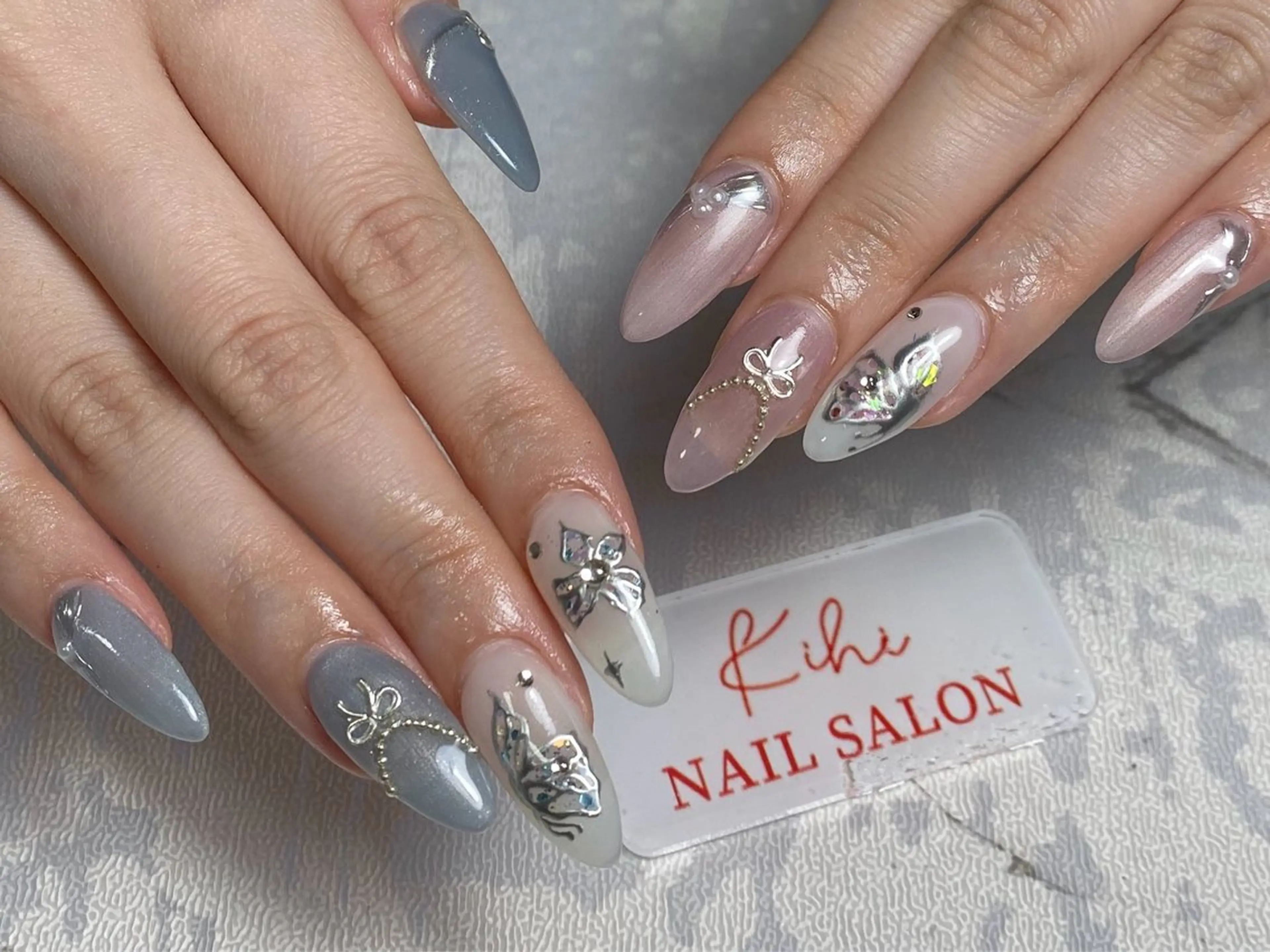 ネイル アートネイル フレンチネイル ジェルネイル グラデーション 韓国ネイル ハンドネイル 💕鈴木ユリ パラジェル/オフ無料のネイルデザイン