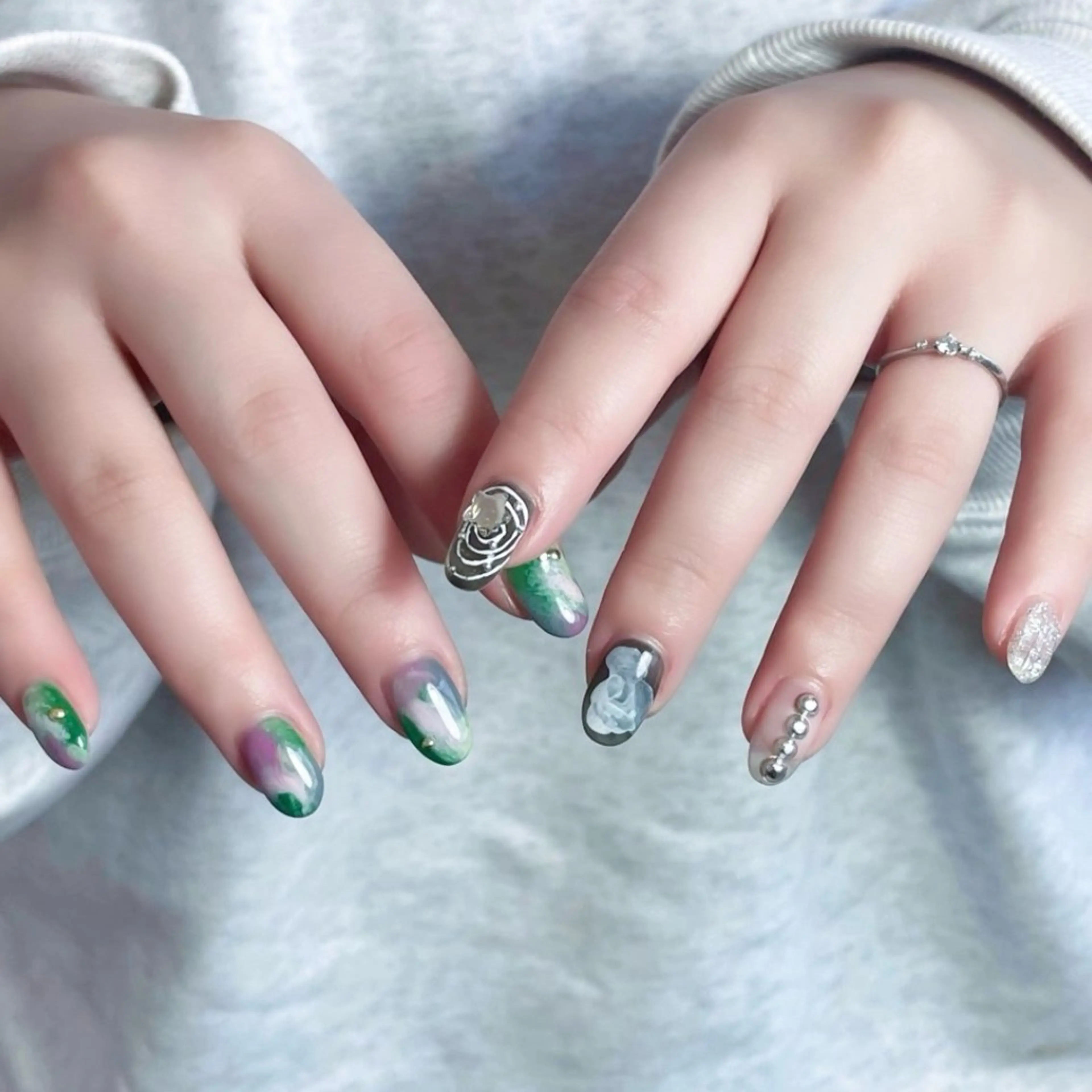 ネイル ニュアンスネイル ハンドネイル Chicchi 加茂宮駅徒歩3分のネイルデザイン