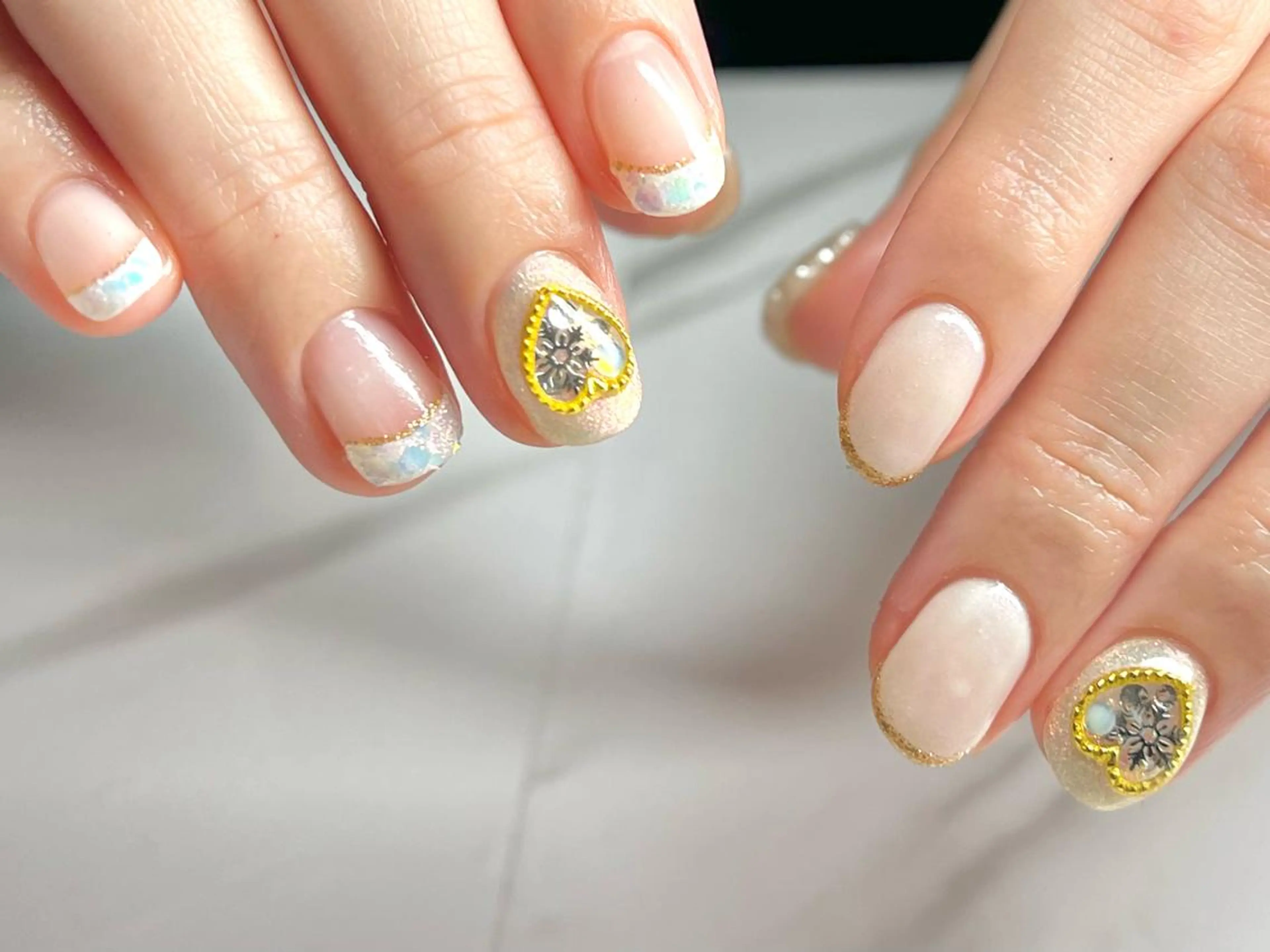 ミディアム ネイリスト シンのネイルデザイン