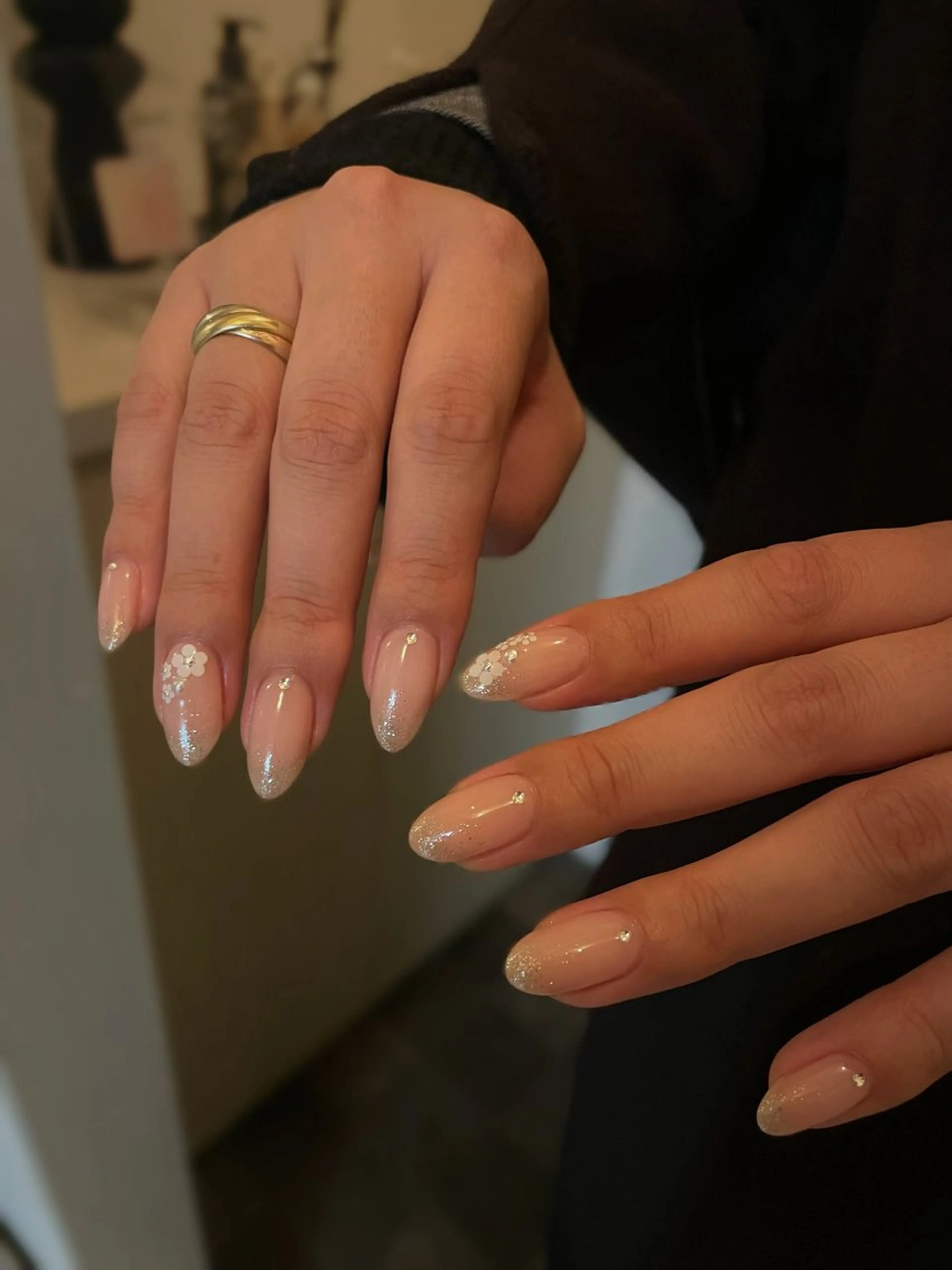 ネイル フラワーネイル ハンドネイル フットネイル with hues AYAのネイルデザイン