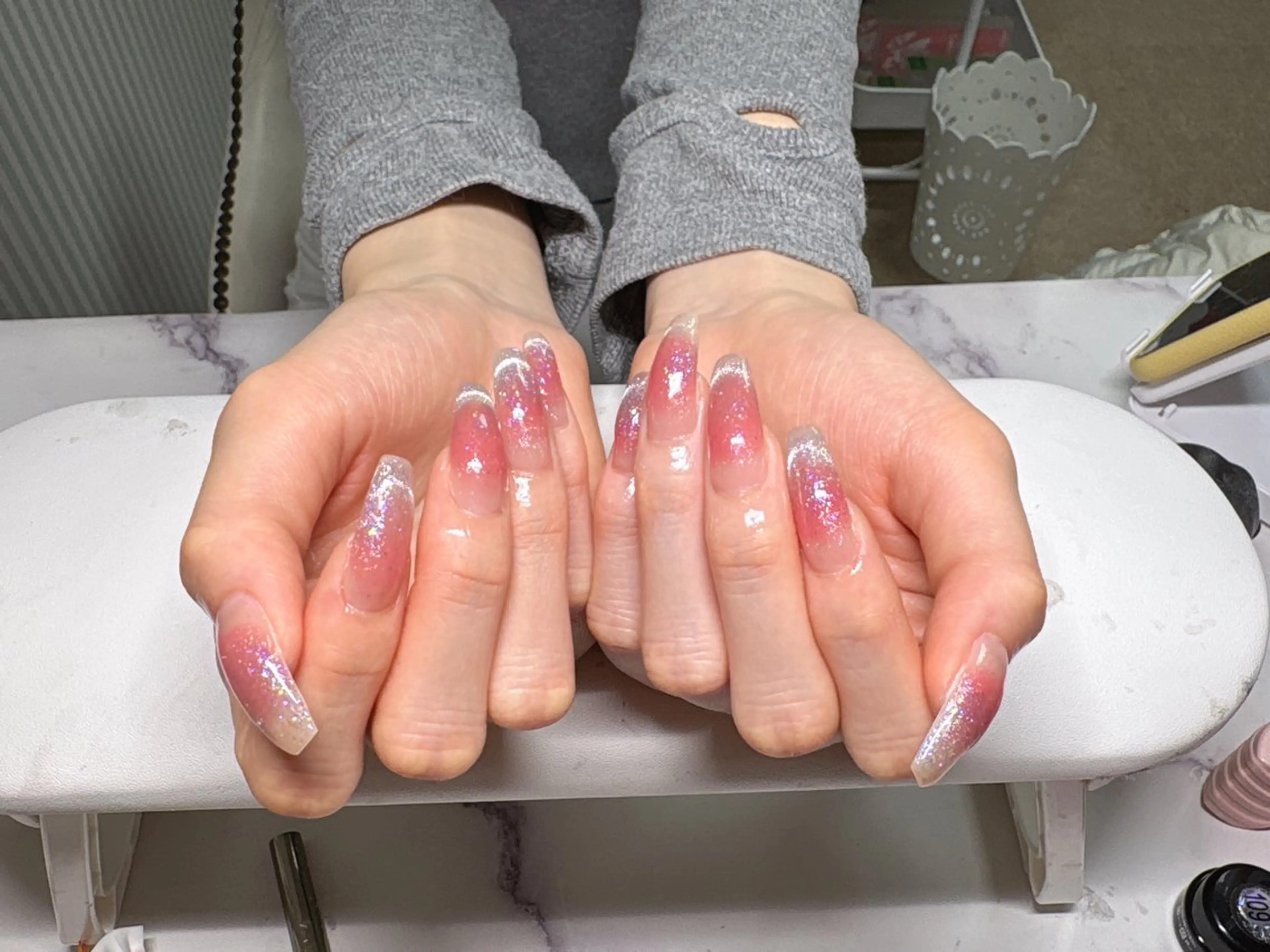 ネイル ハンドネイル Chiara 長さだしのネイルデザイン