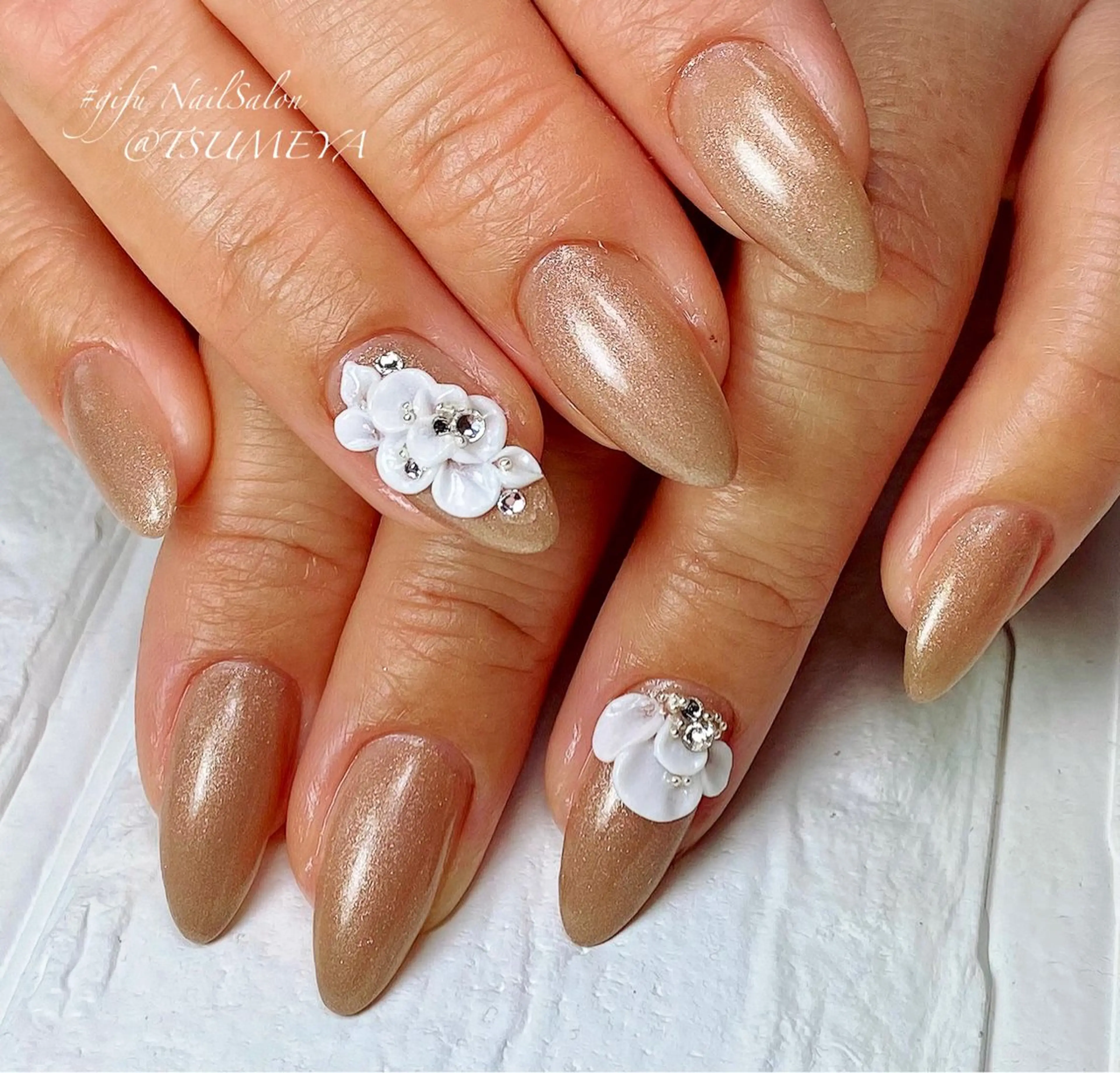 セミロング TSUMEYA KONのネイルデザイン