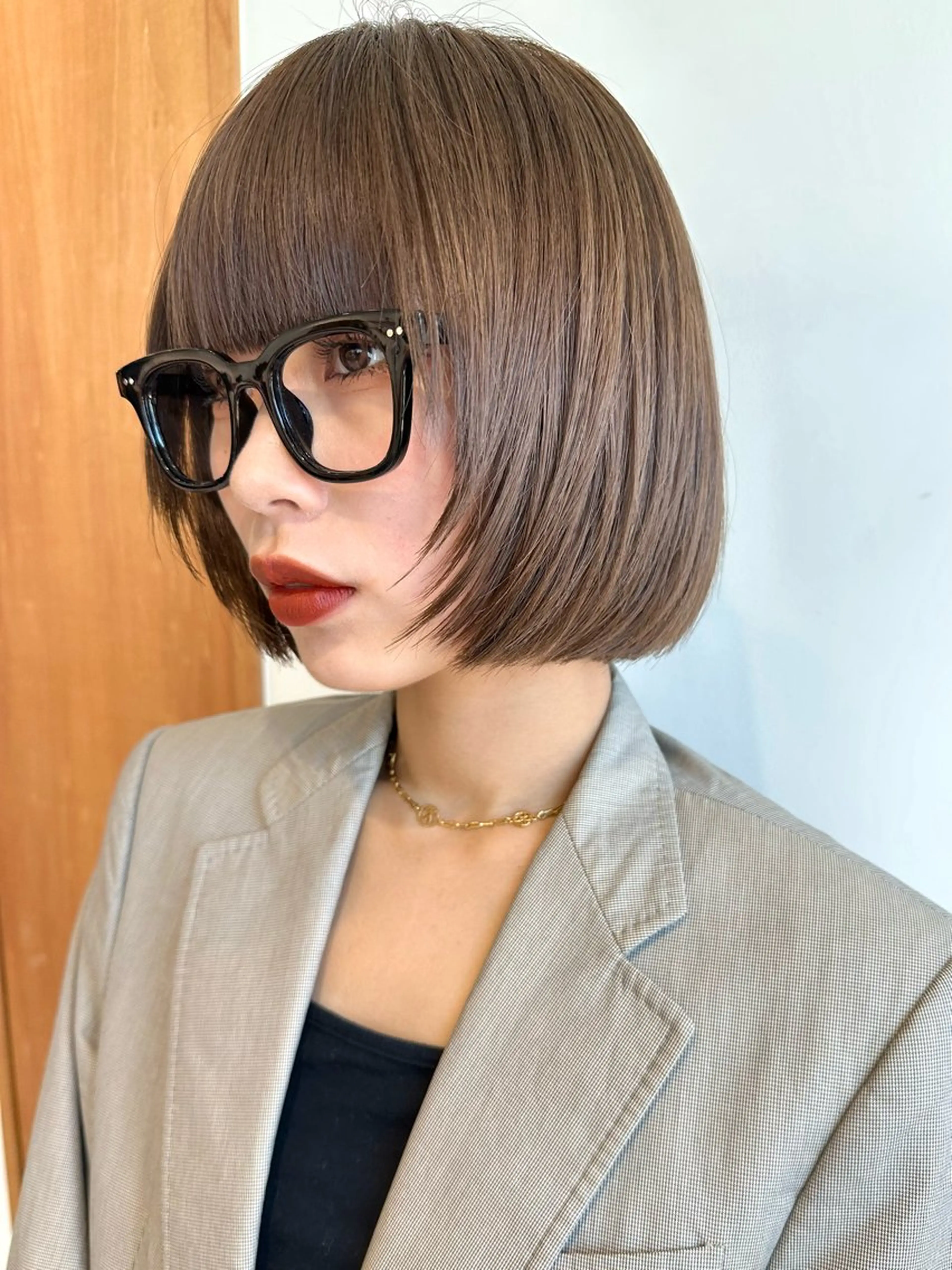 ショート ボブ レイヤーカット 小顔カット ボブ/ショート/ 縮毛矯正/岸本恭明のヘアスタイル