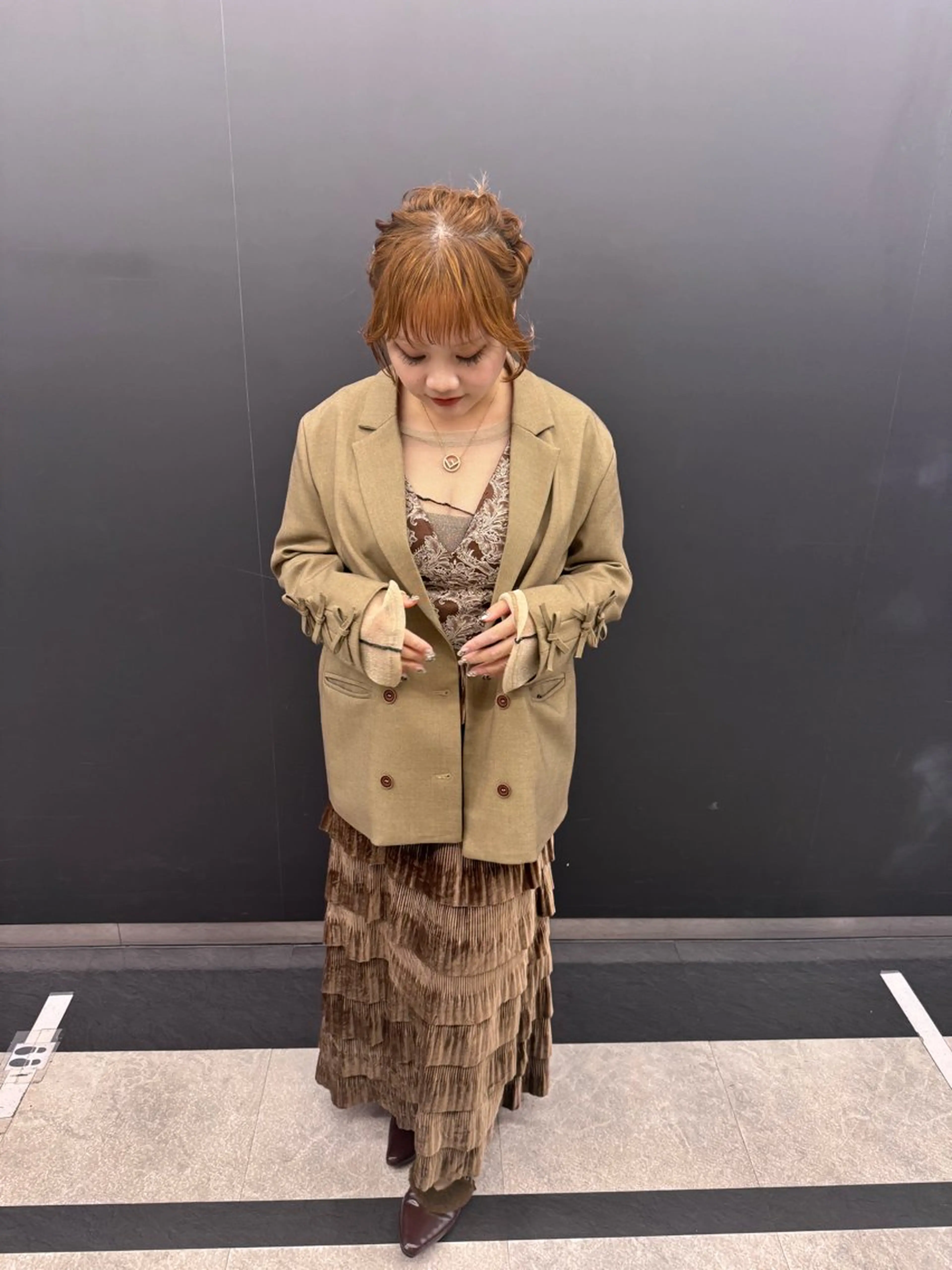 ミディアム 🦋ブリーチなしダブ ルカラー🌈MEGUのヘアスタイル