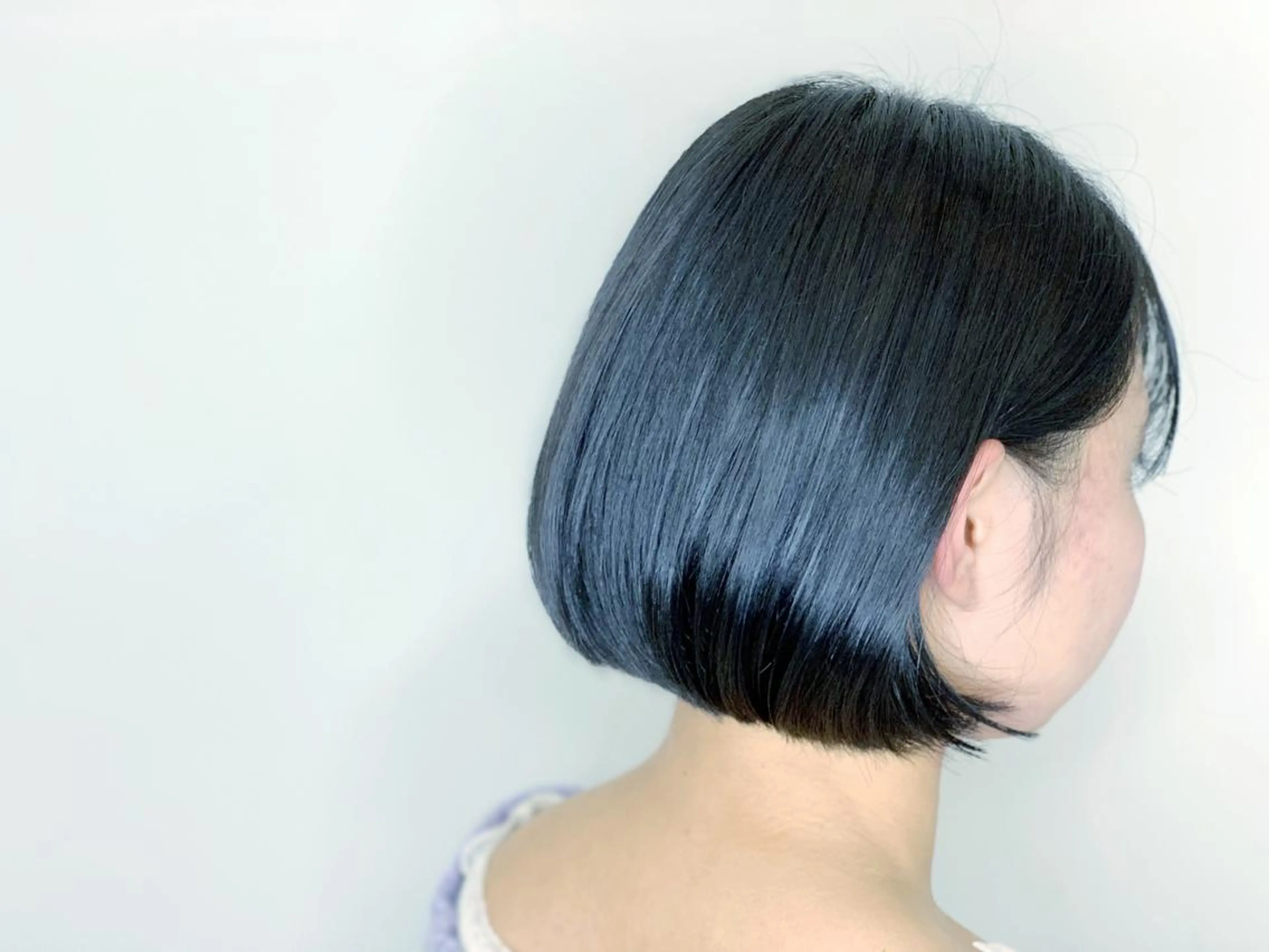 ショート ボブ 赤み消しカラー /透明感カラー 上長のヘアスタイル