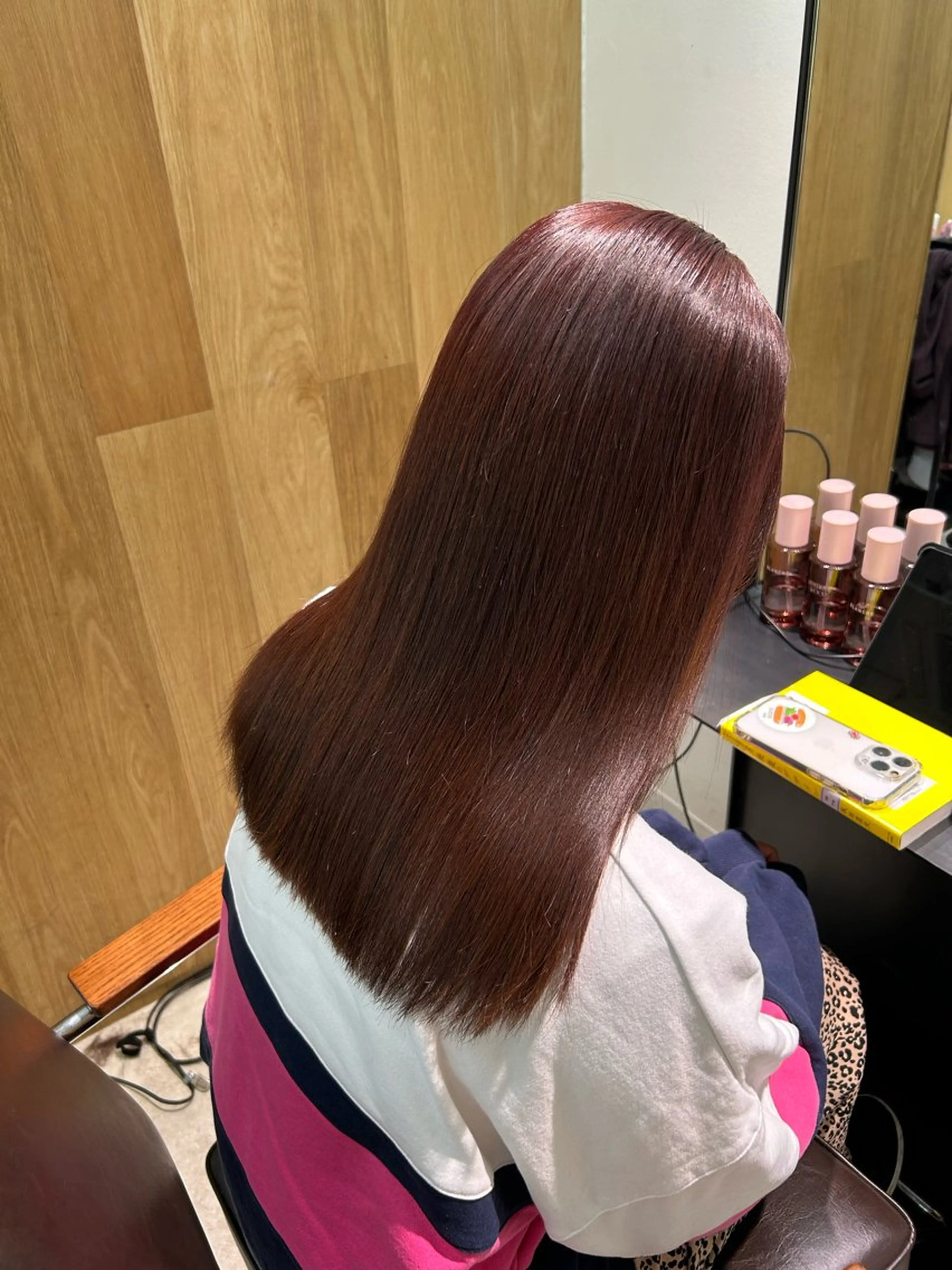 セミロング カラー レイヤーカット 縮毛矯正 カット ヘアカラー 縮毛矯正 トリートメント 🩵縮毛矯正 髪質 改善 美髪🩵のヘアスタイル