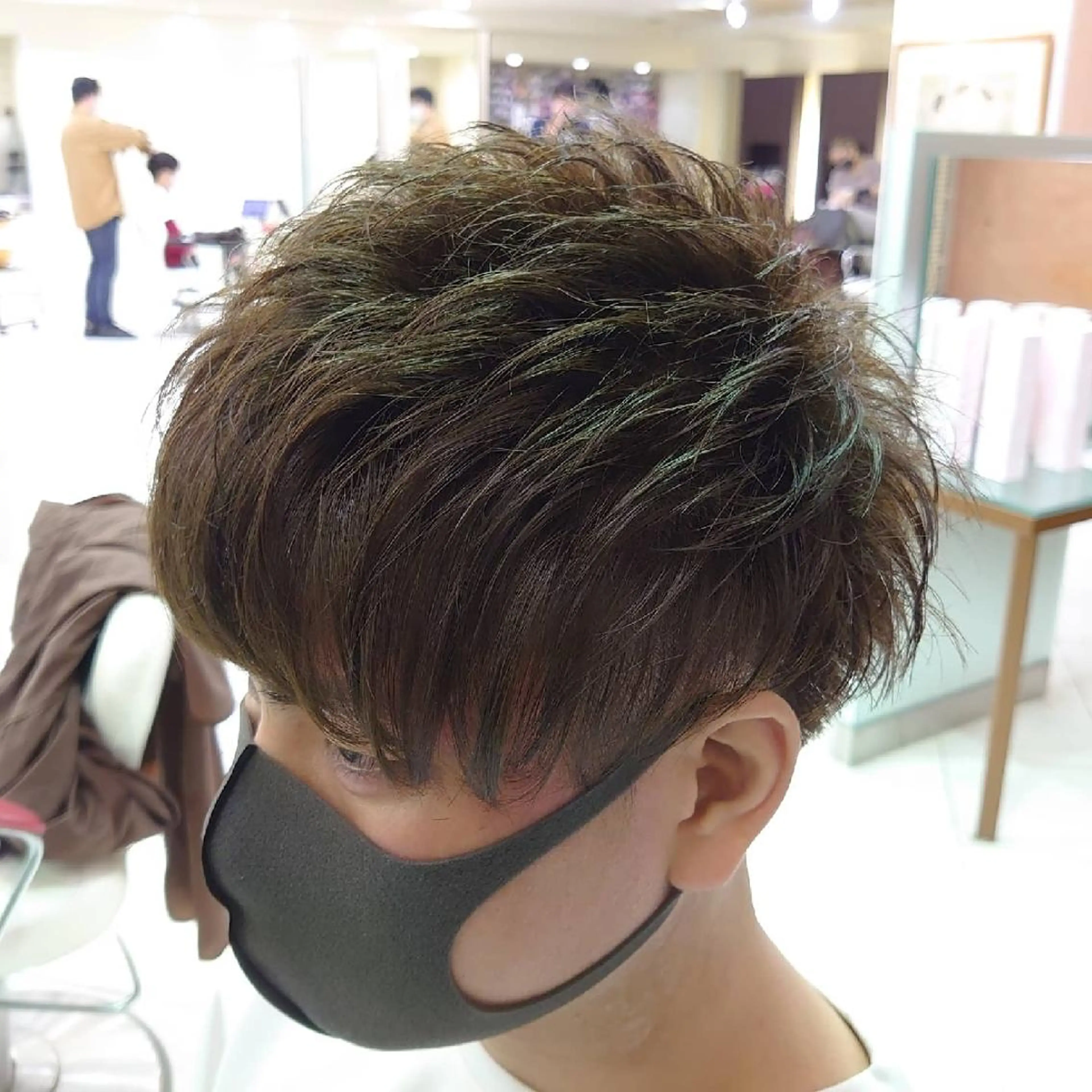 ショート カラー メンズ 刈り上げ ショートヘア カット ヘアカラー トリートメント ヘッドスパ 🐺デザインウルフ / 一ノ瀬 凌🐺のヘアスタイル