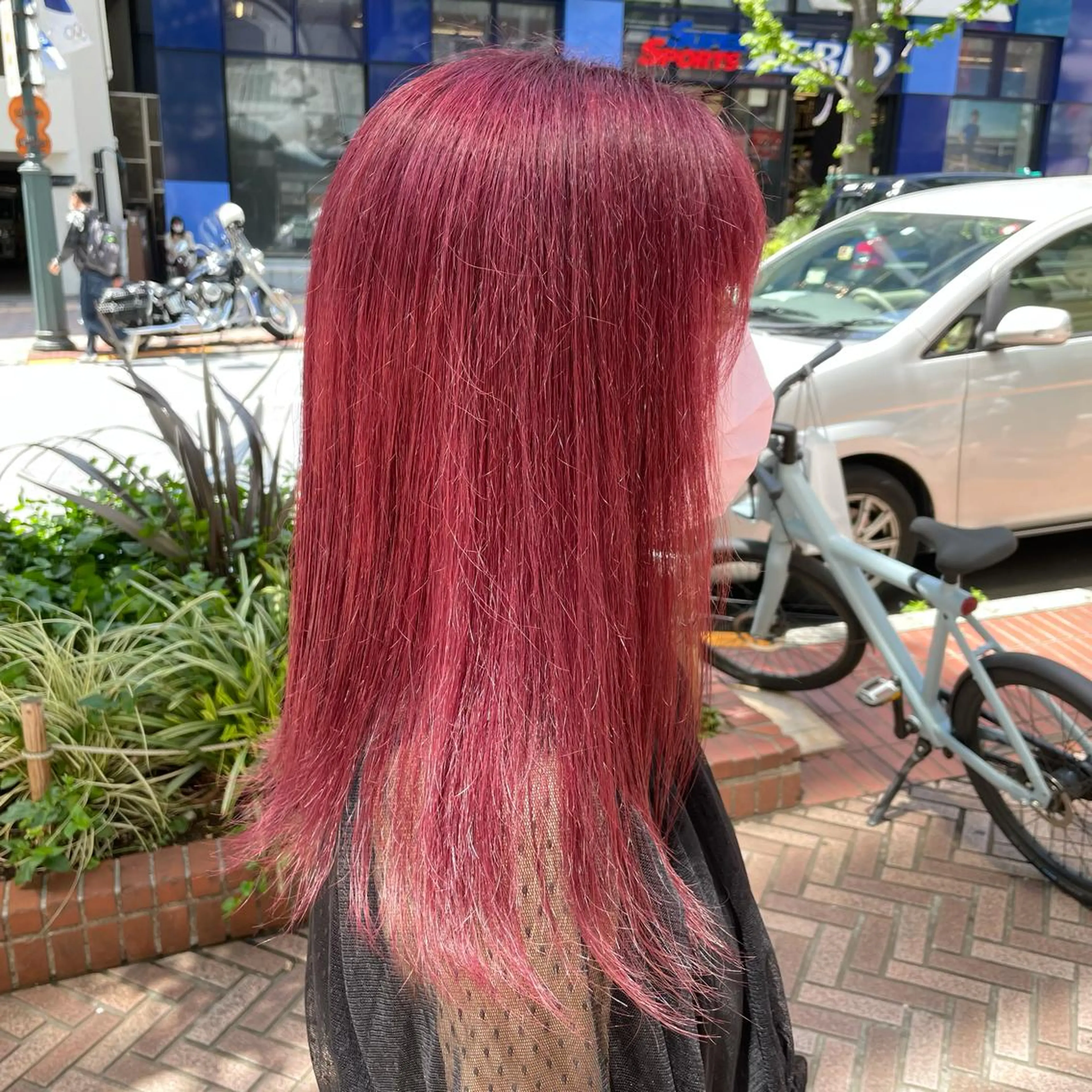 セミロング カラー ゆう🫧 透明感/ハイトーンのヘアスタイル