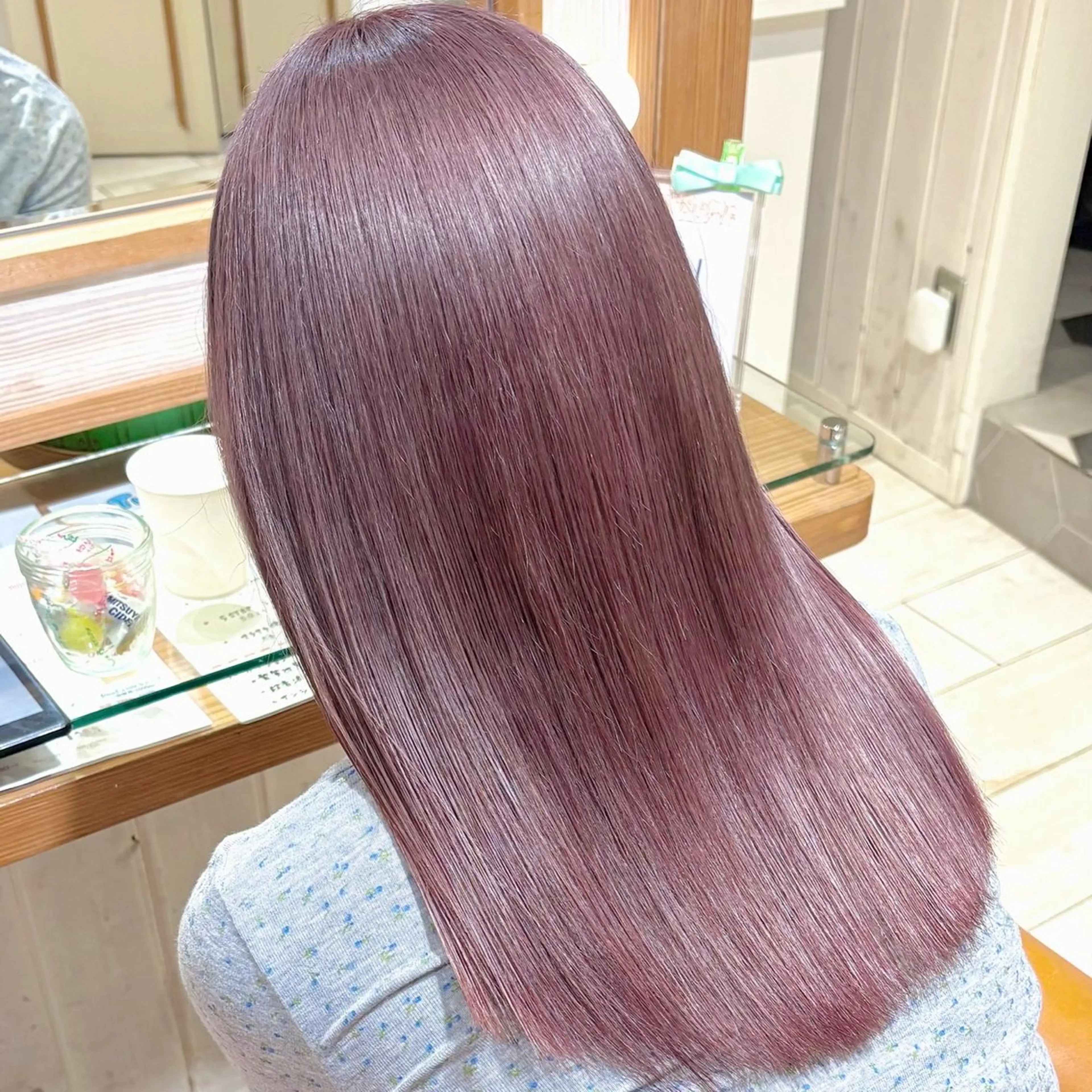 ミディアム カラー ベージュカラー ブリーチ ピンクカラー ピンクベージュ ヘアカラー 🌸小島友梨香🌸 ブリーチカラーのヘアスタイル