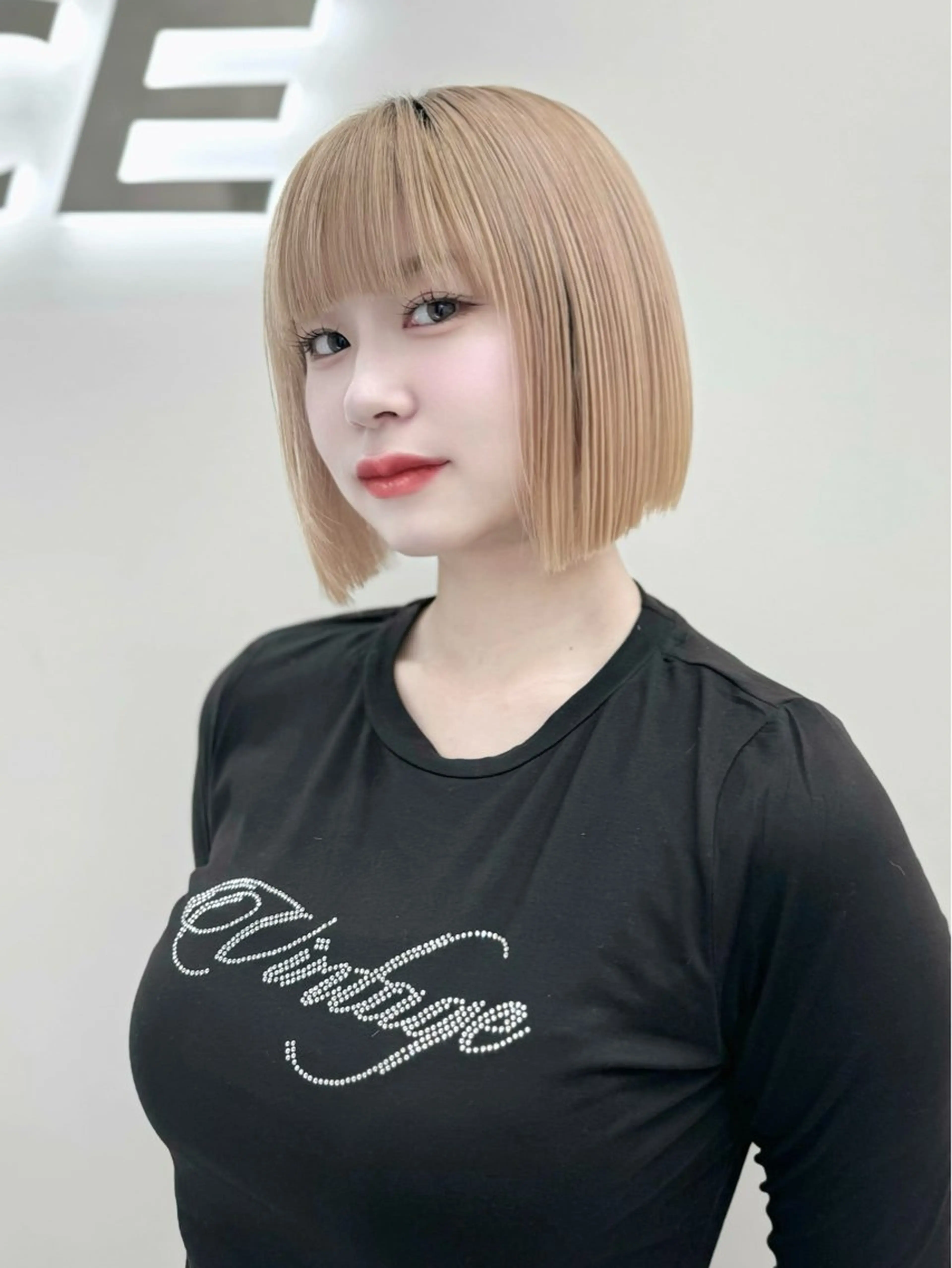 ショート カラー ヘアアレンジ 縮毛矯正🤍 盛れるボブ/ひかりのヘアスタイル