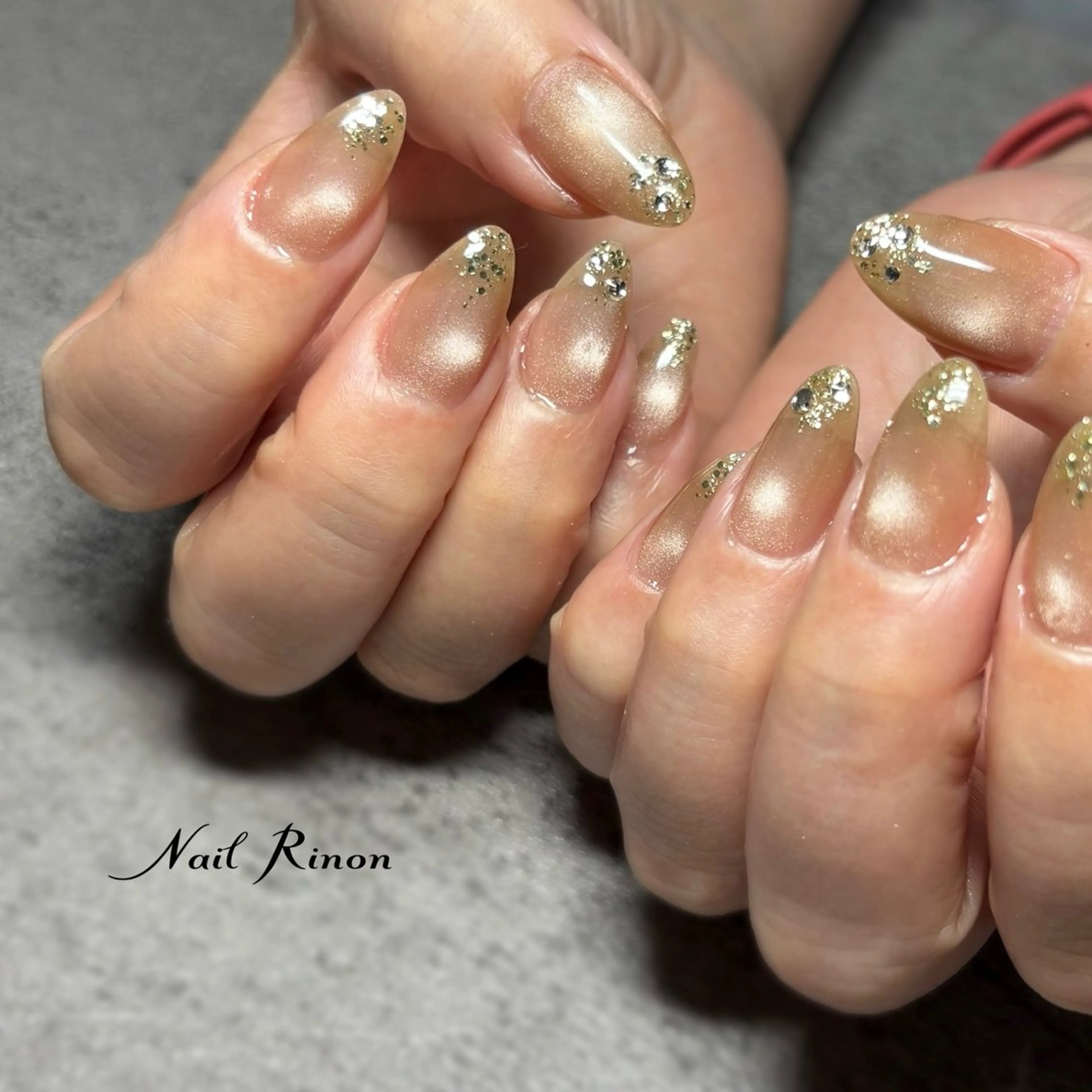 ネイル マグネットネイル ハンドネイル Nail Rinonのネイルデザイン