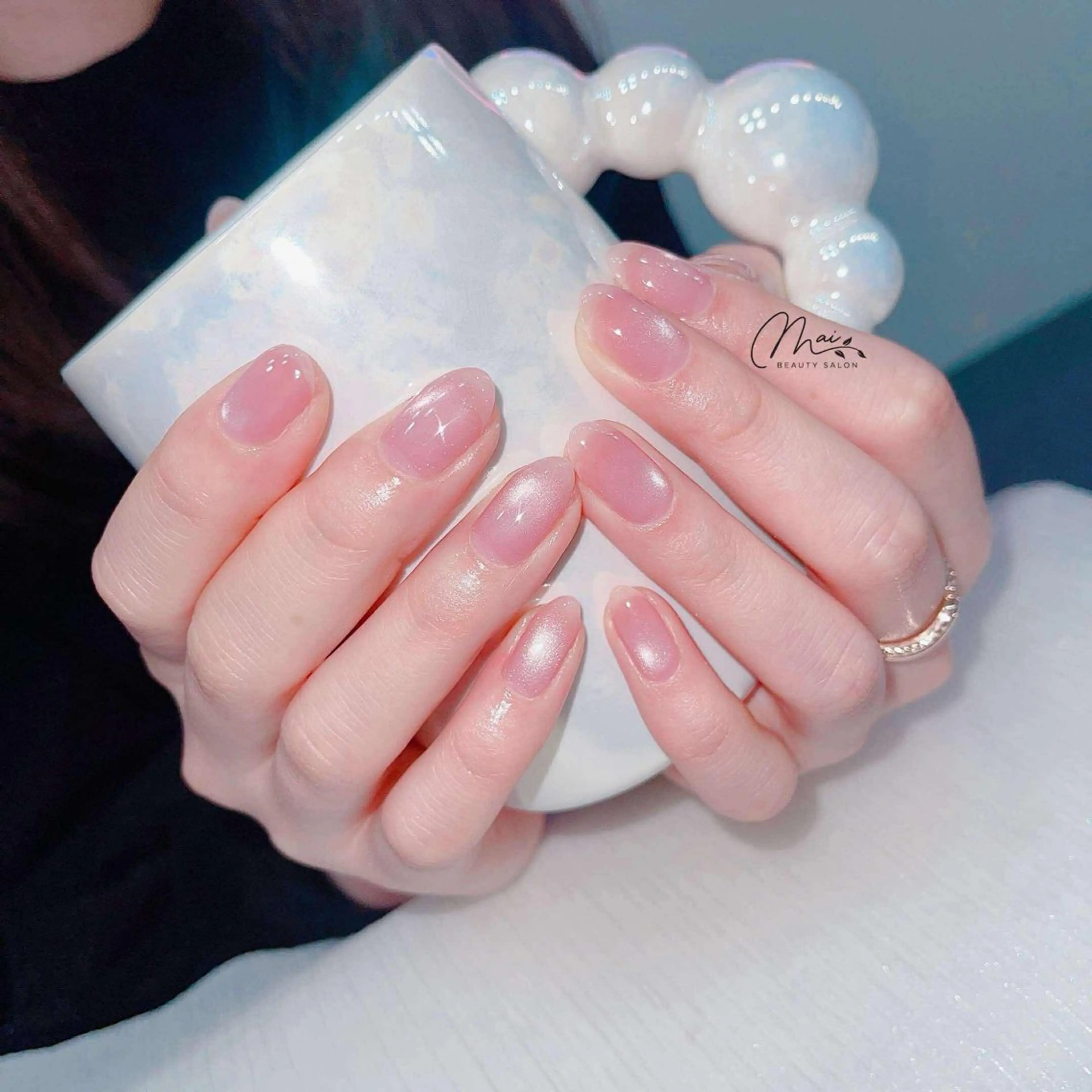 ネイル オーロラネイル 長さ出し フラッシュネイル フレンチネイル ジェルネイル ハンドネイル MaiBeauty HaNaのネイルデザイン