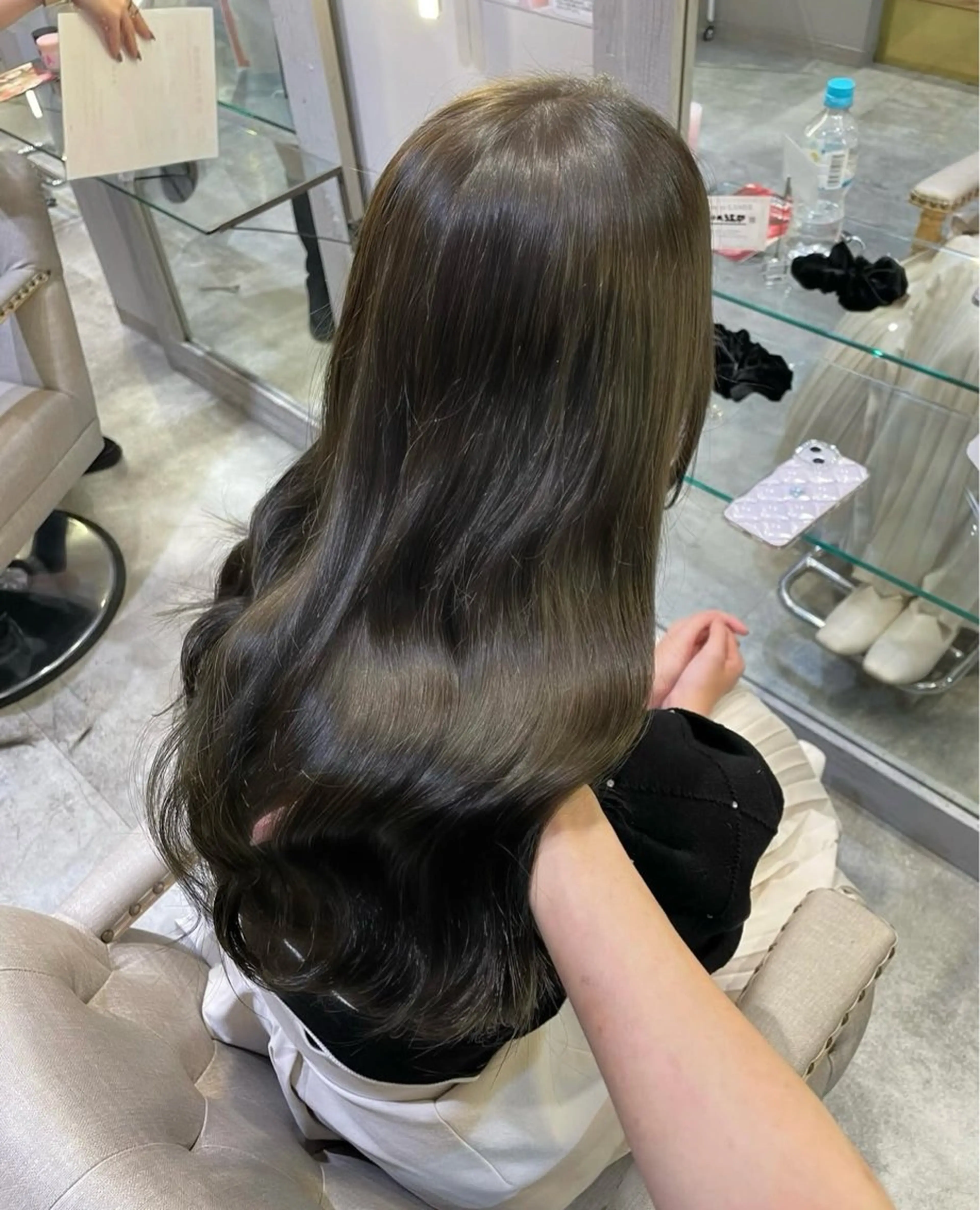 ロング ヘアカラー 🤍艶髪韓国ヘア🤍 Rikoのヘアスタイル