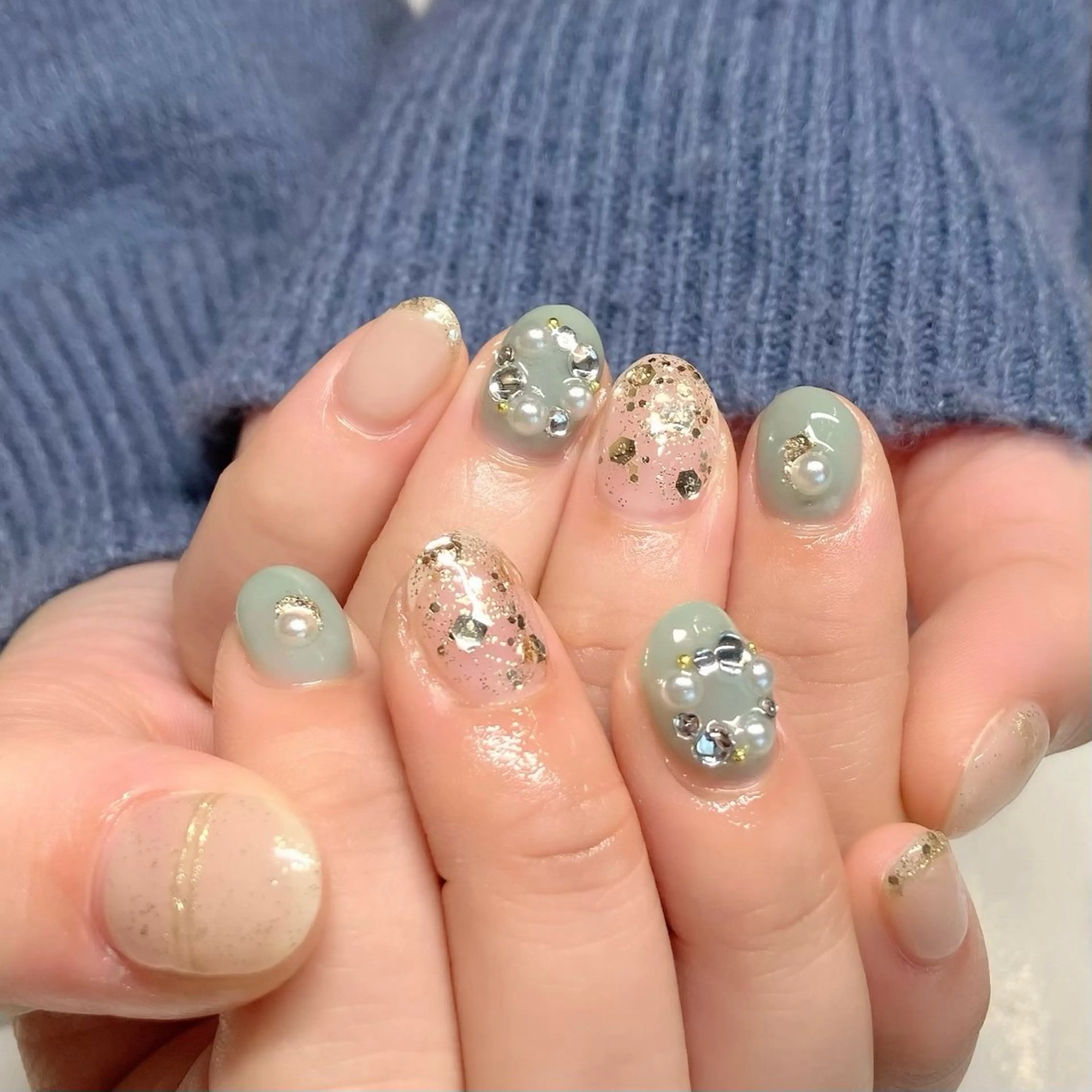 ネイル グリーン MALAMA NAILのネイルデザイン