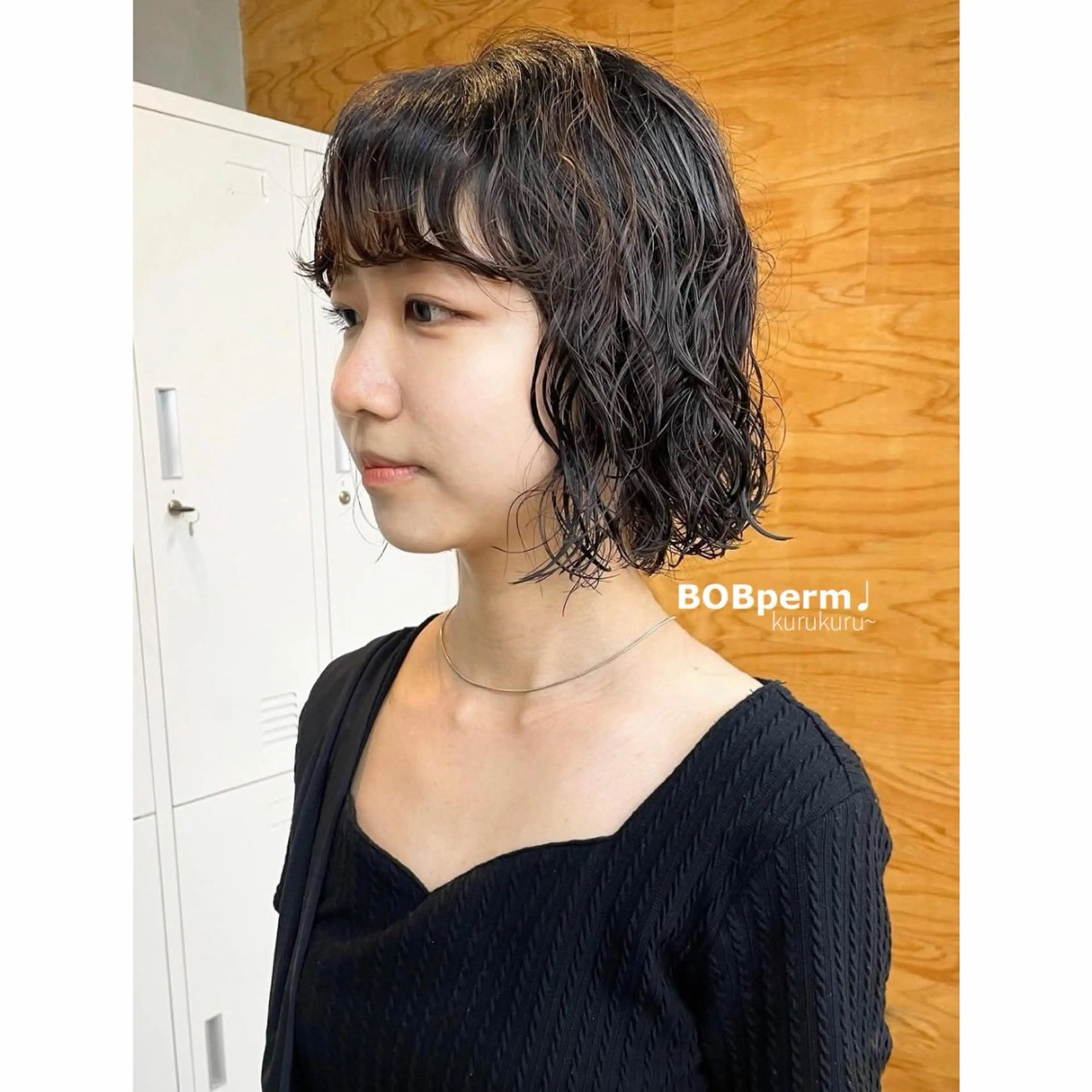 ショート パーマ ボブ カット ヘアカラー パーマ トリートメント ボブパーマ/艶カラー 透明感カラー/ユメノのヘアスタイル