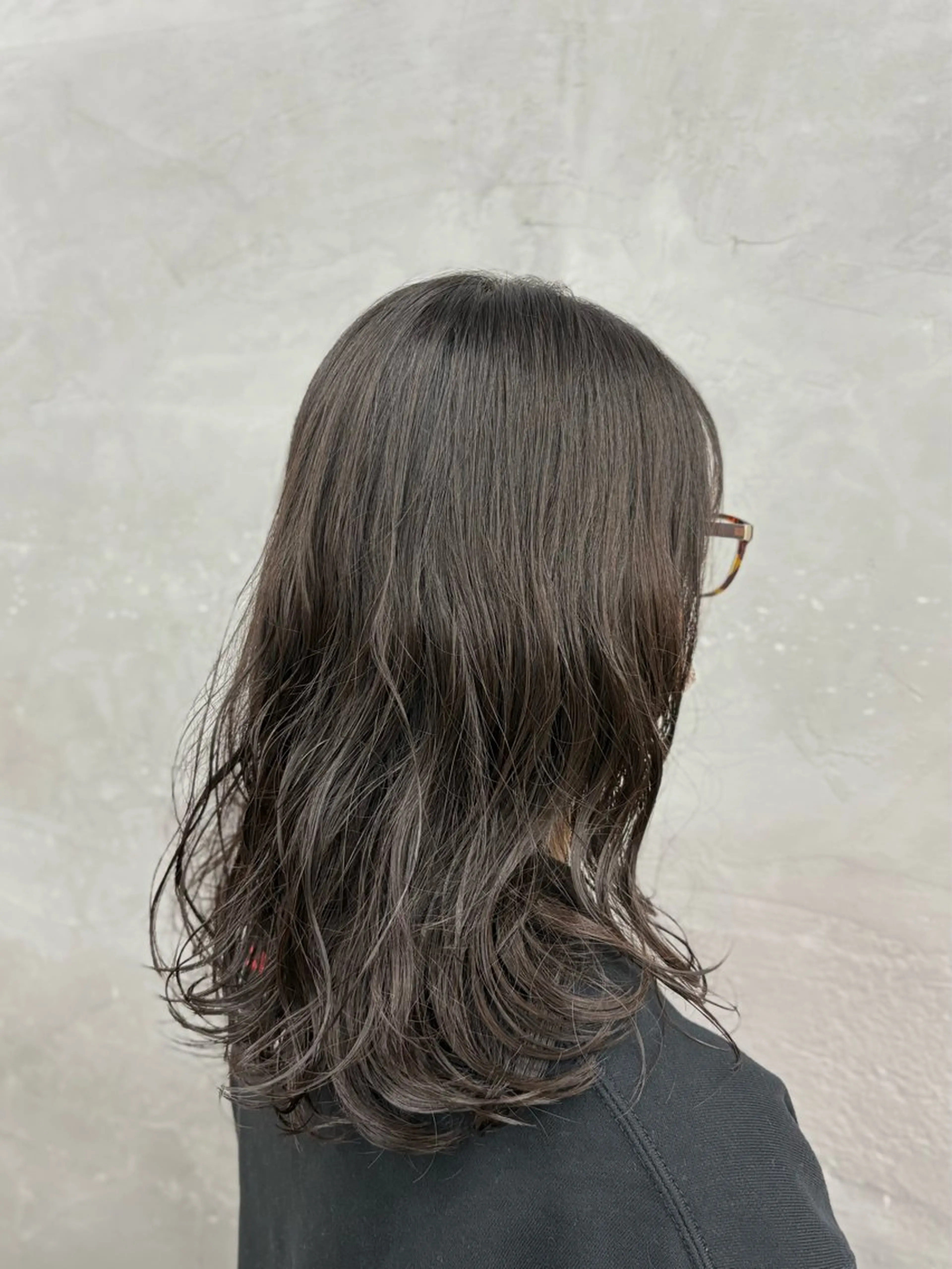 セミロング パーマ ナカジマ ハルカのヘアスタイル