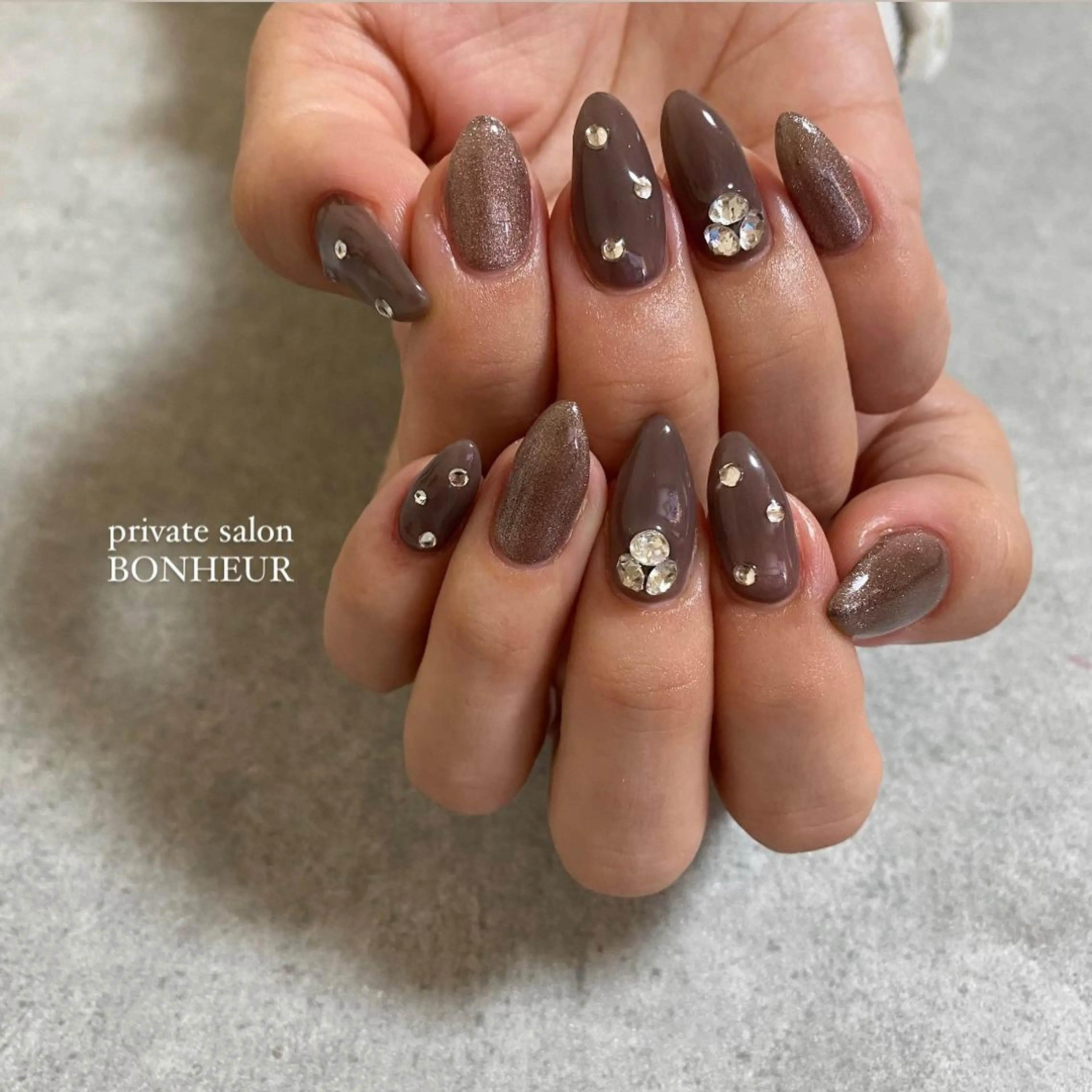 ネイル ハンドネイル BONHEUR Annaのネイルデザイン