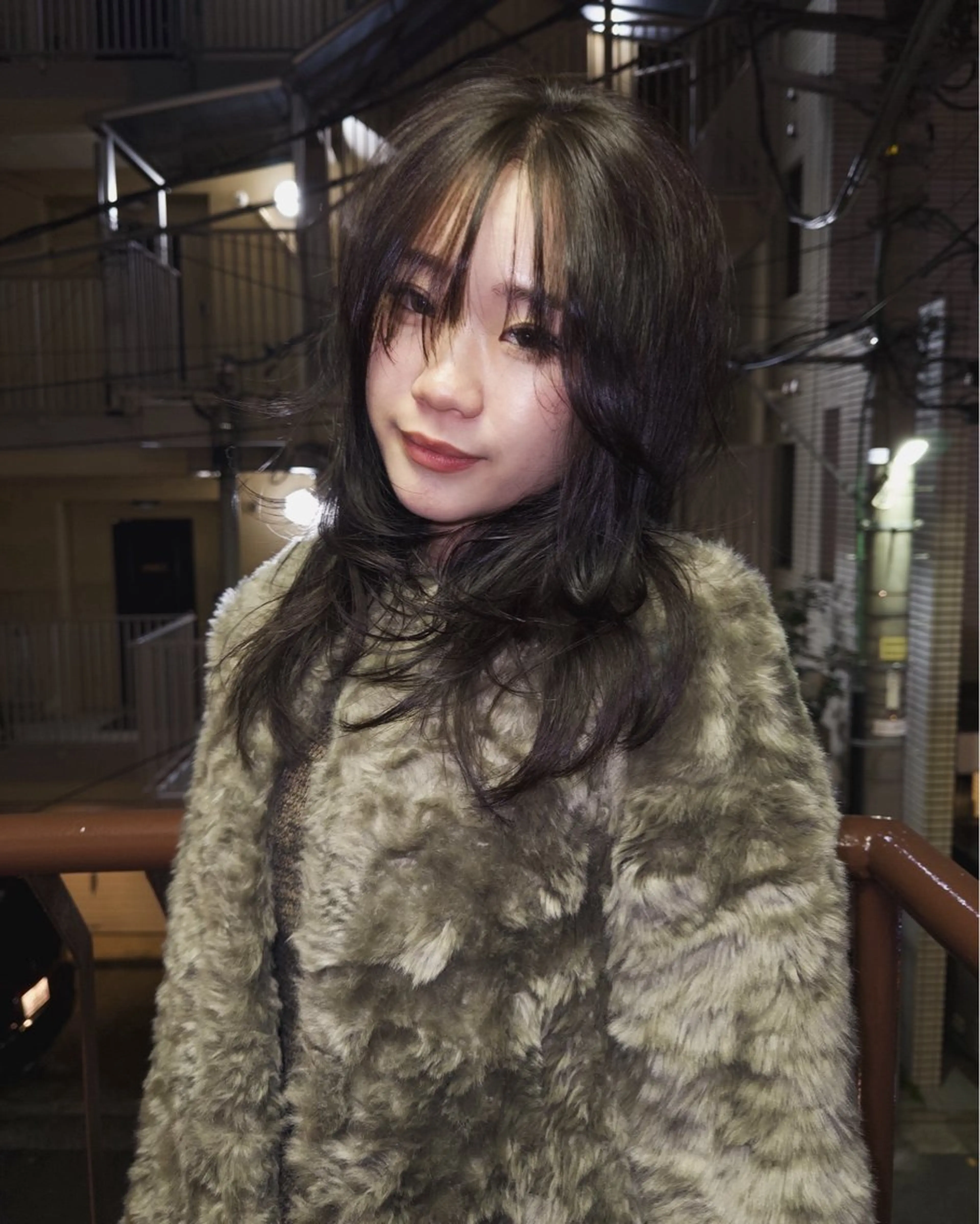 ロング カラー 菊地 柚乃のヘアスタイル