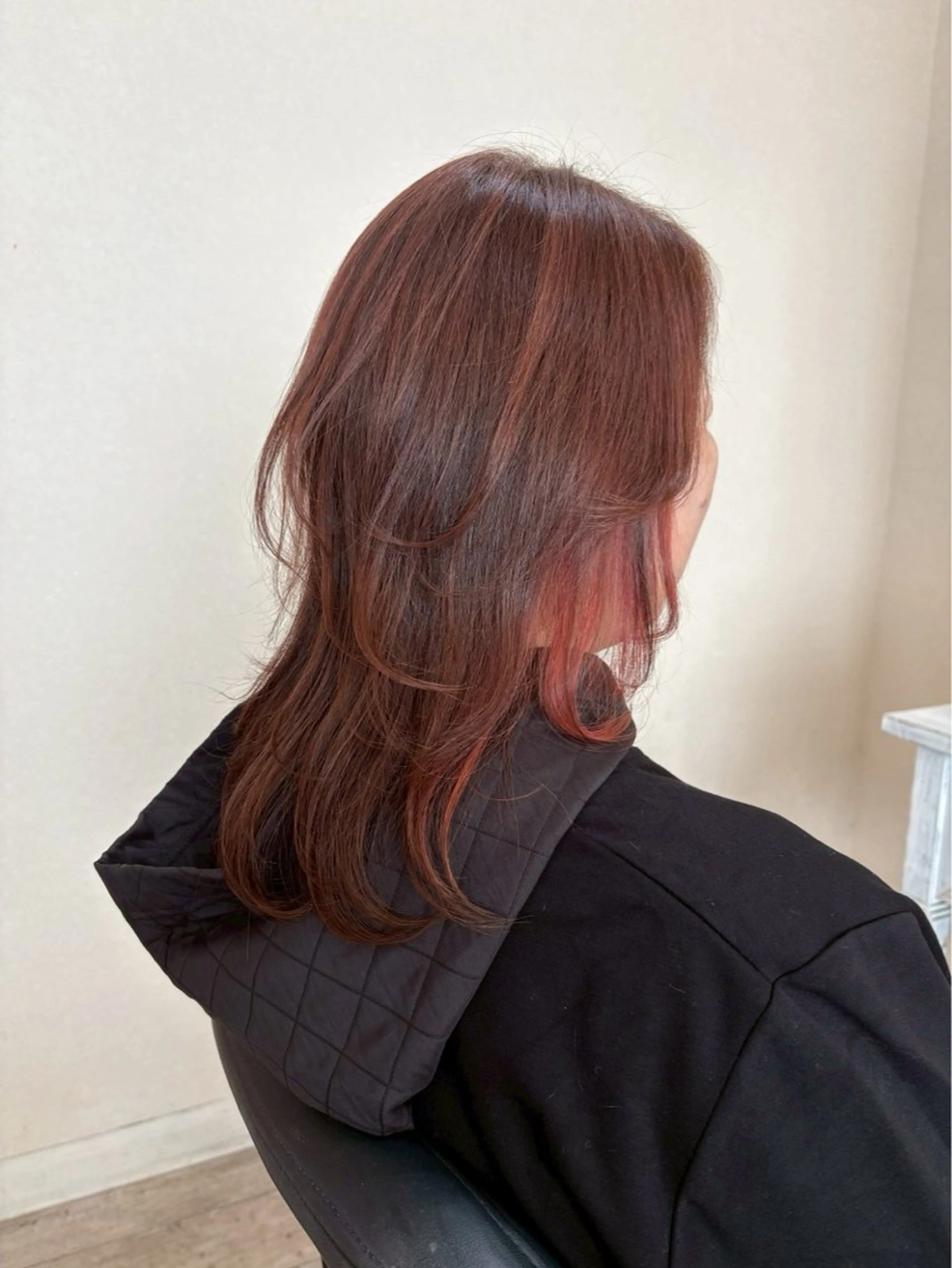 セミロング カラー YURA hairのヘアスタイル